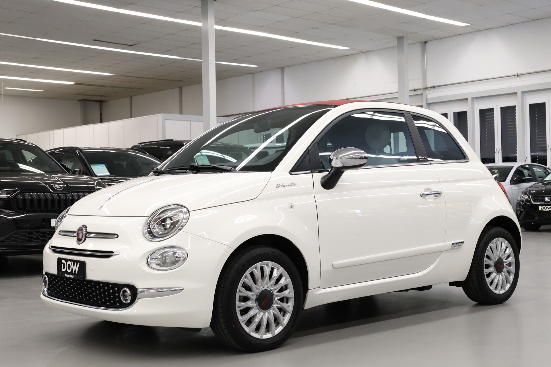 FIAT 500 C 1.0 Hybrid Dolcevita-showroom-element-2