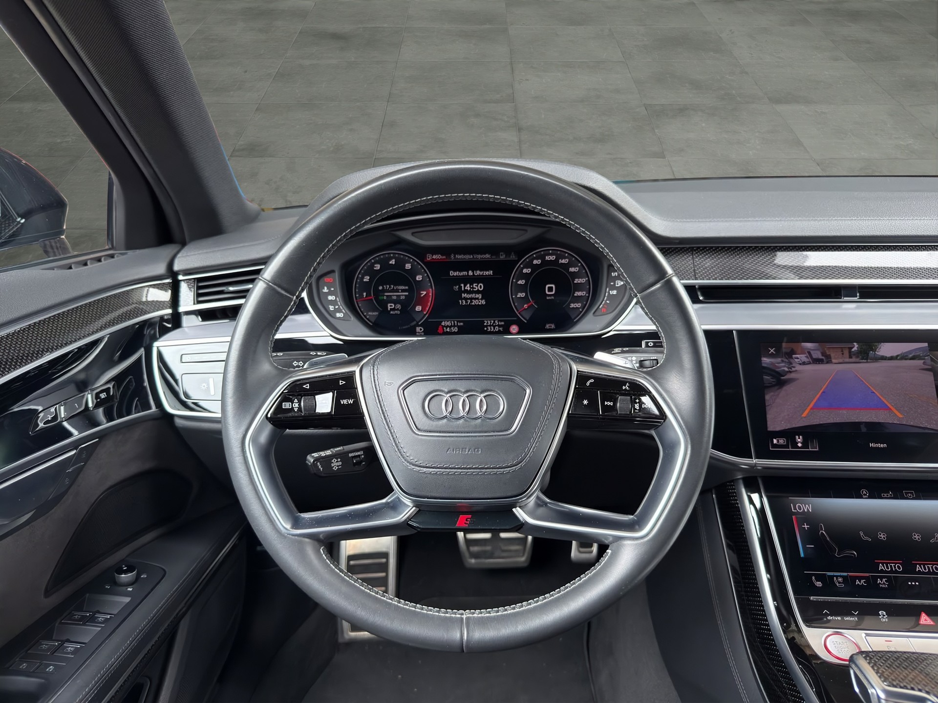 AUDI S8 TFSI quattro tiptronic-image-11