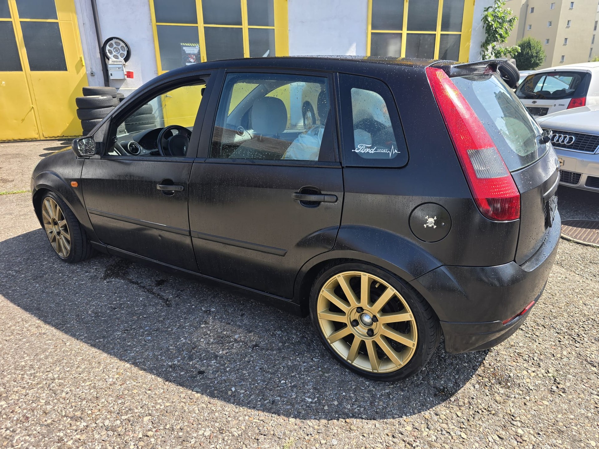 FORD Fiesta 1.6 16V Trend-image-2