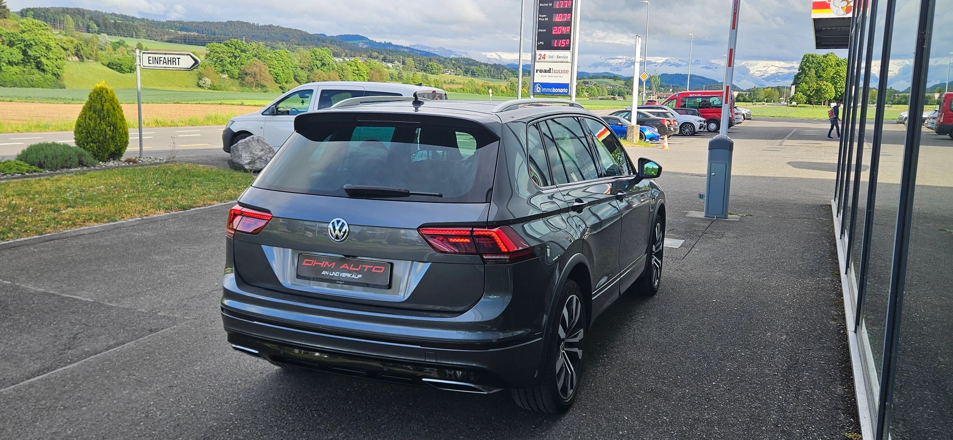 VW Tiguan 2.0 TDI SCR Highline 4Motion DSG-image-6