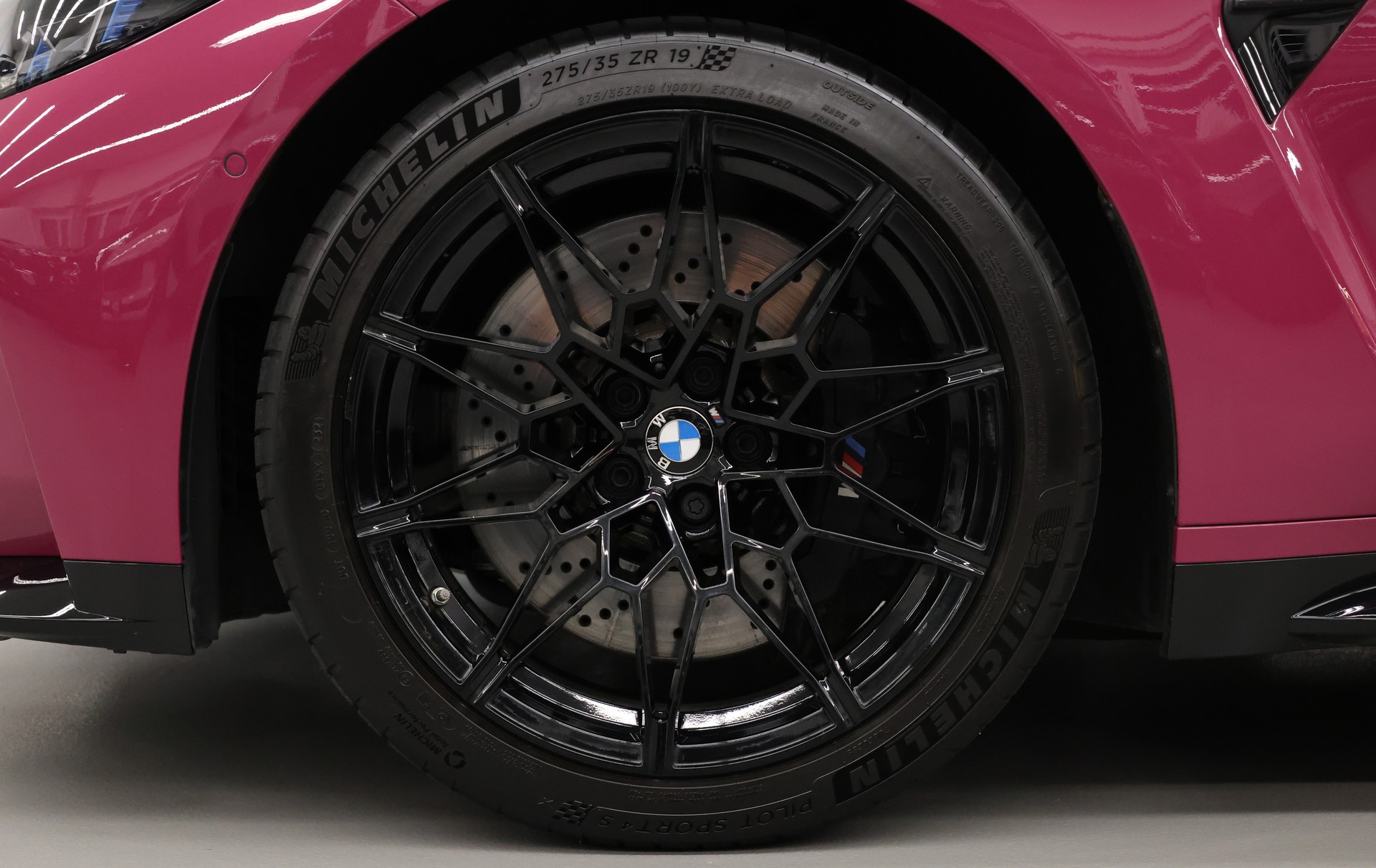 BMW M3 Competition xDrive Touring-image-17