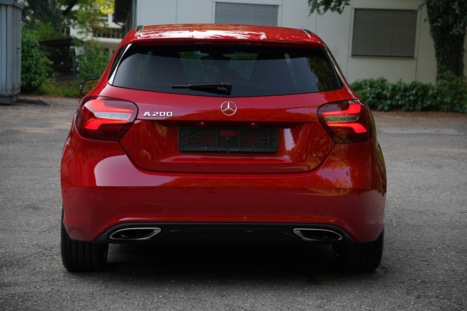 MERCEDES-BENZ A 200 Urban 7G-DCT-image-3