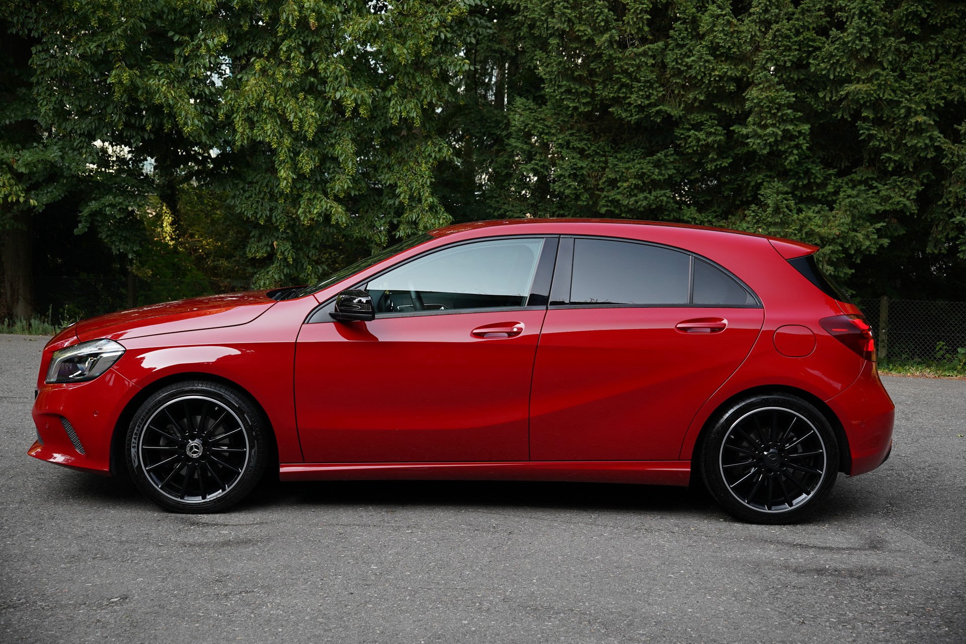 MERCEDES-BENZ A 200 Urban 7G-DCT-image-5