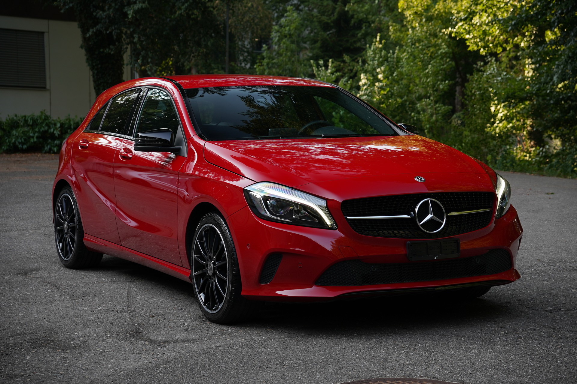 MERCEDES-BENZ A 200 Urban 7G-DCT-image-0