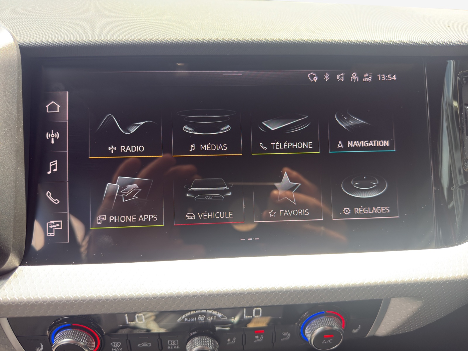 AUDI A1 allstreet 30 TFSI Attraction S-tronic-image-15