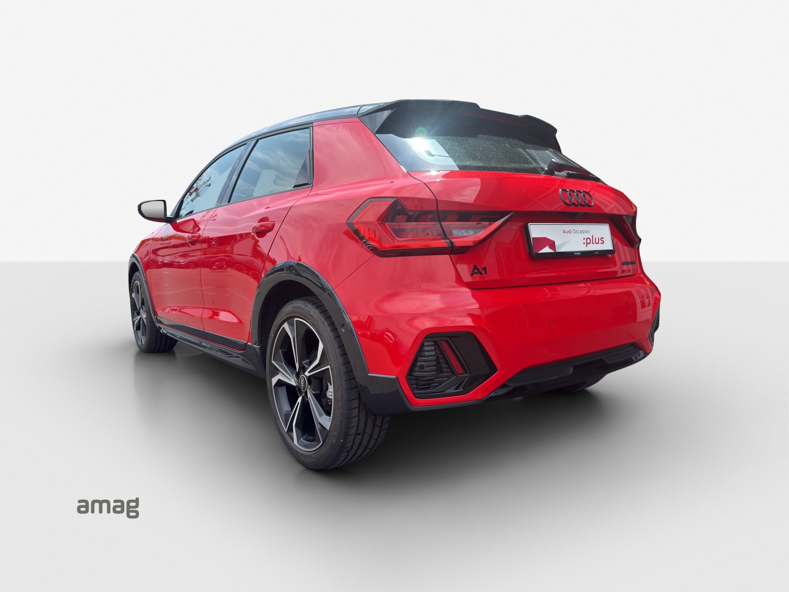 AUDI A1 allstreet 30 TFSI Attraction S-tronic-image-2