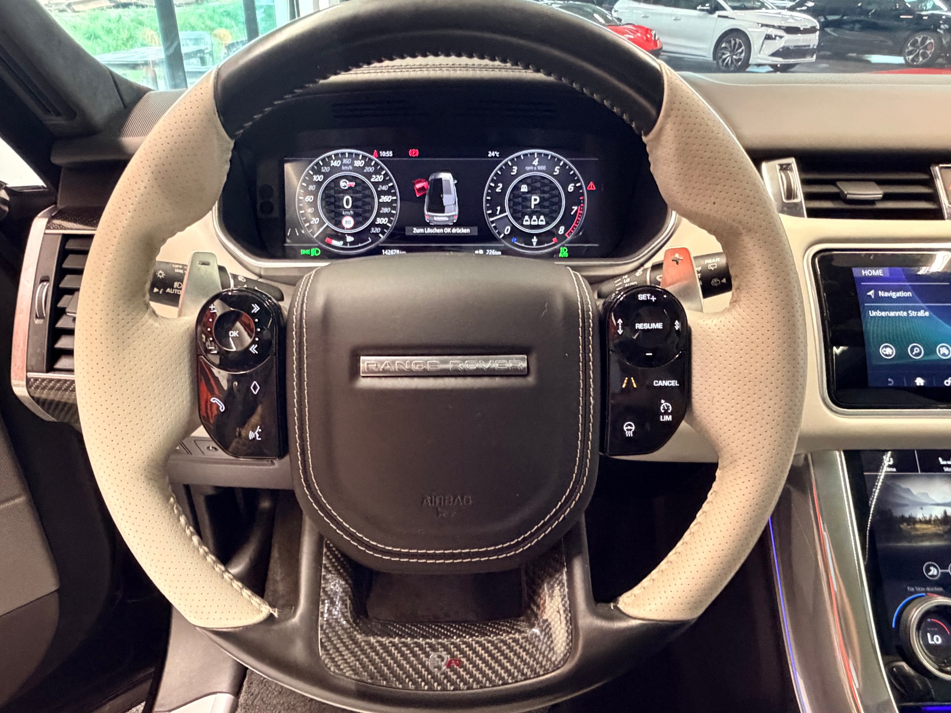 LAND ROVER Range Rover Sport 575 5.0 V8 S/C SVR Carbon Automatic-image-26