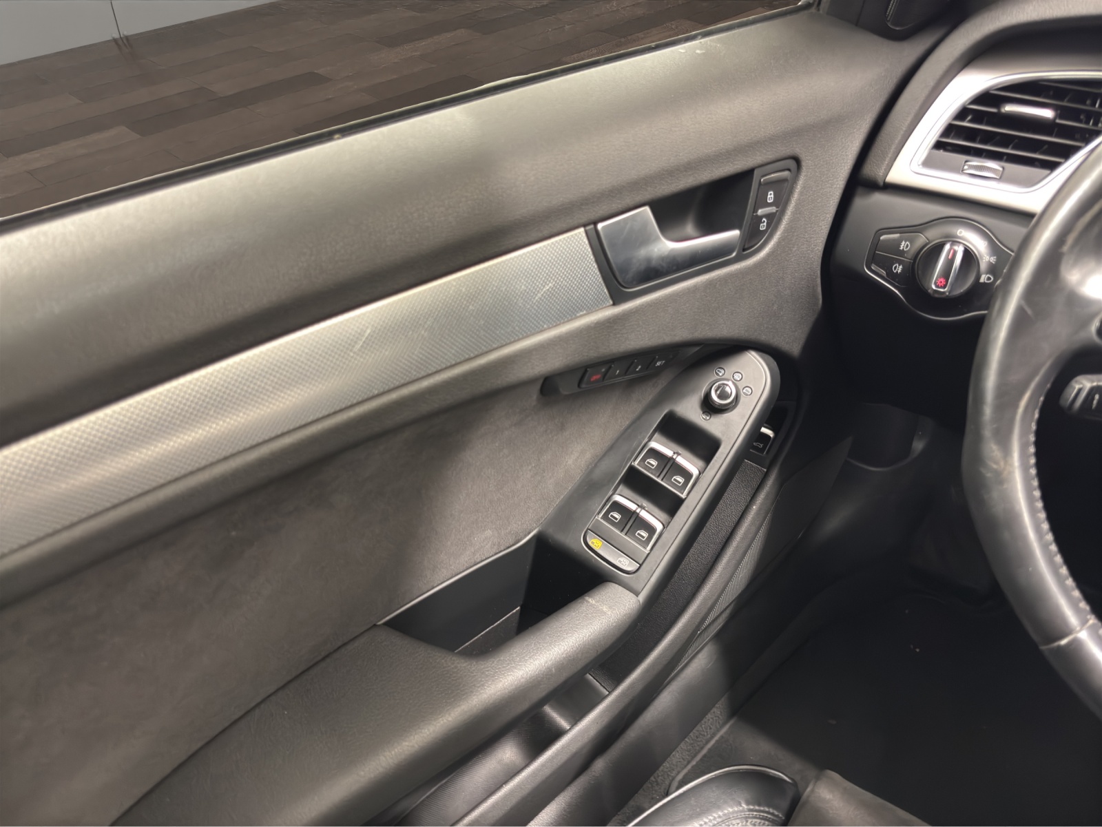 AUDI A4 allroad 3.0 TDI quattro S-tronic-image-11