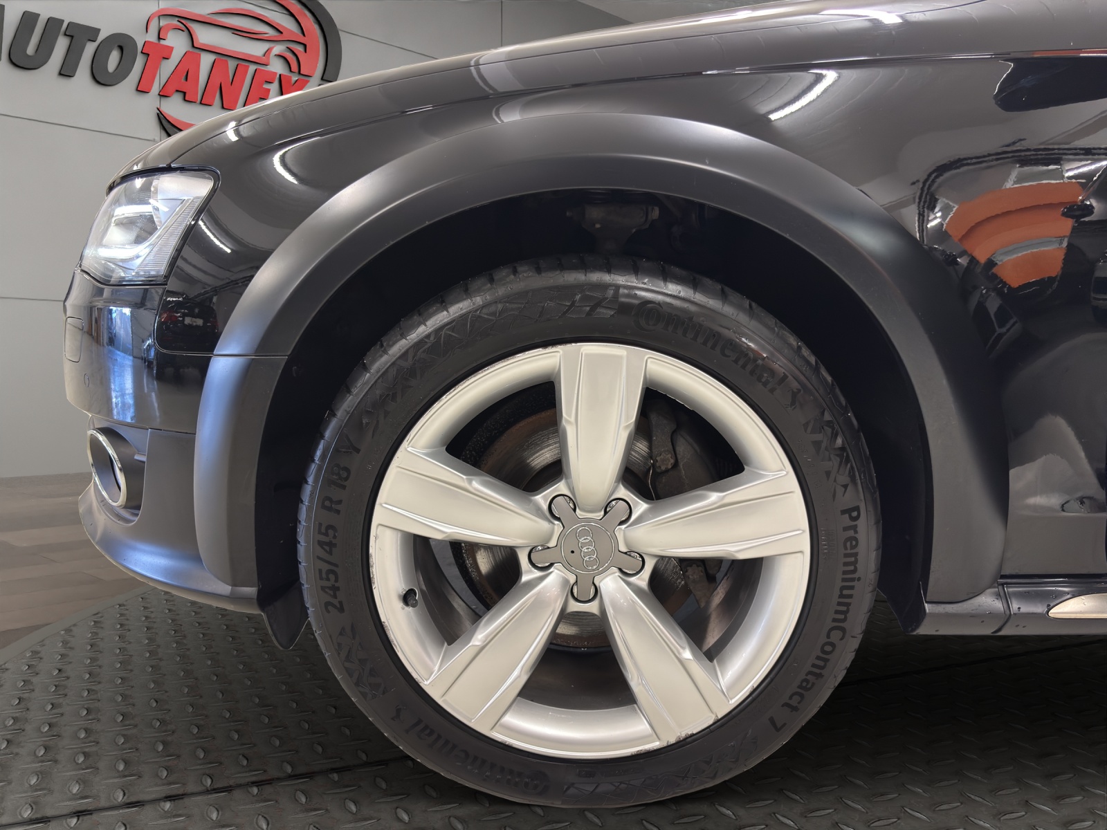 AUDI A4 allroad 3.0 TDI quattro S-tronic-image-19