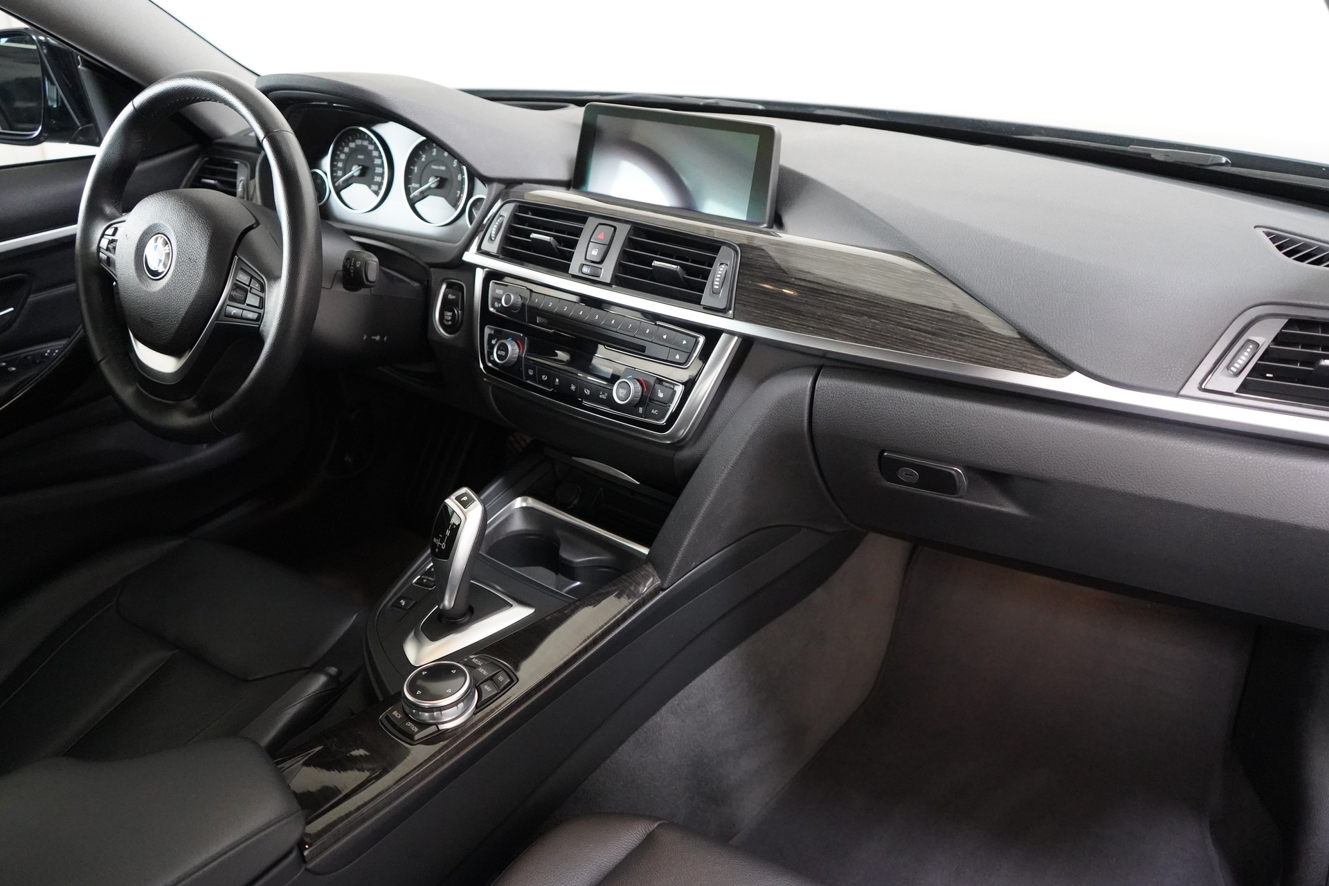 BMW 428i Coupé xDrive Luxury Line Steptronic-image-6