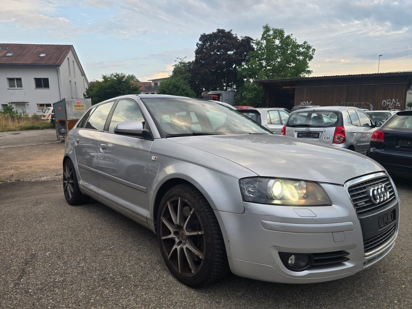 AUDI A3 Sportback 3.2 V6 Ambition quattro-image-9