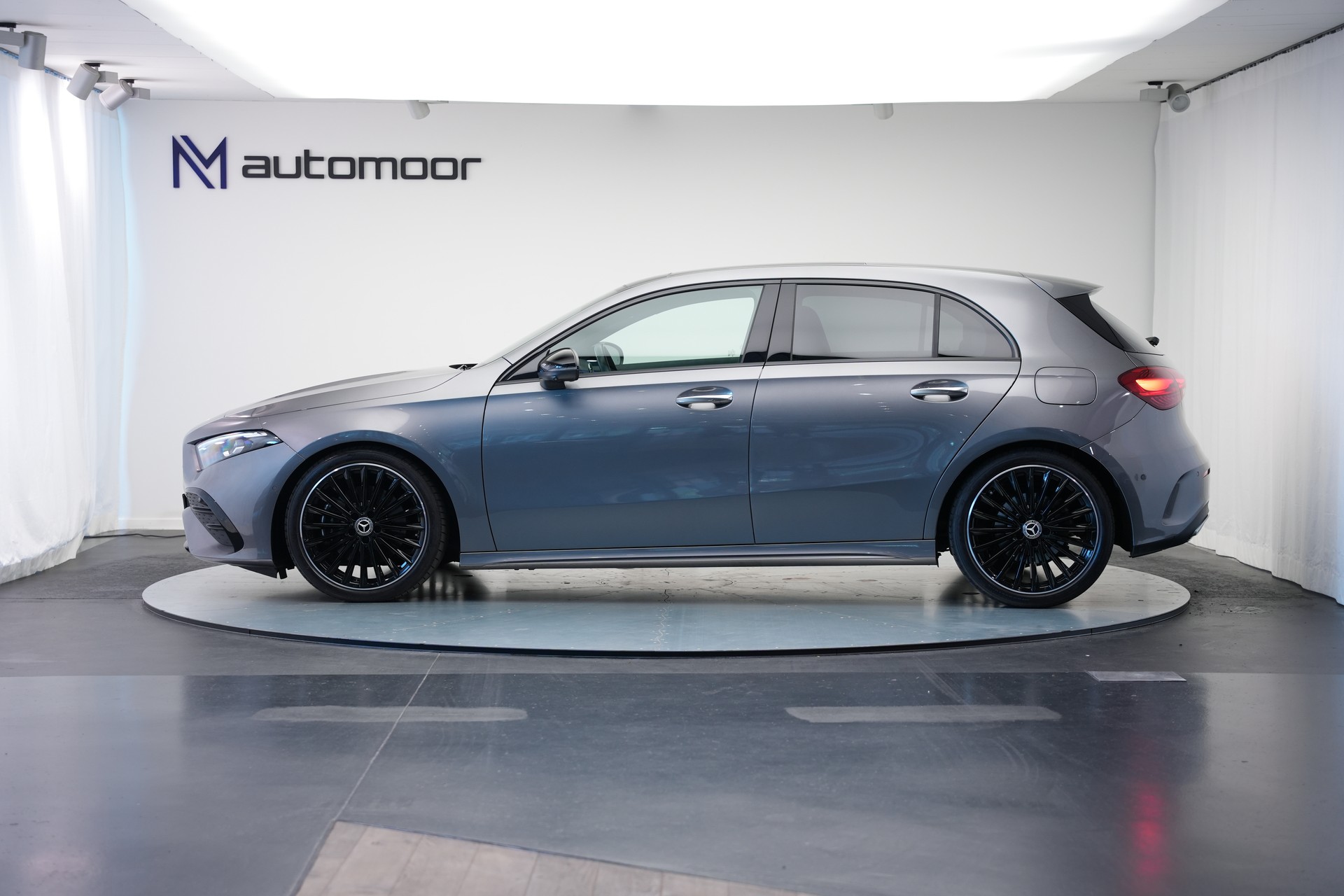 MERCEDES-BENZ A 220 4Matic 8G-DCT *CH-Fahrzeug*-image-7
