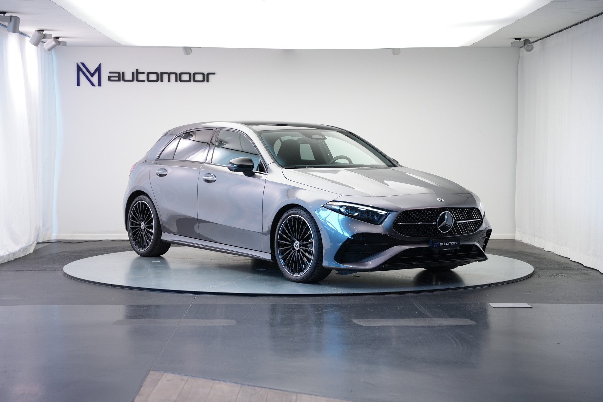 MERCEDES-BENZ A 220 4Matic 8G-DCT *CH-Fahrzeug*-image-2
