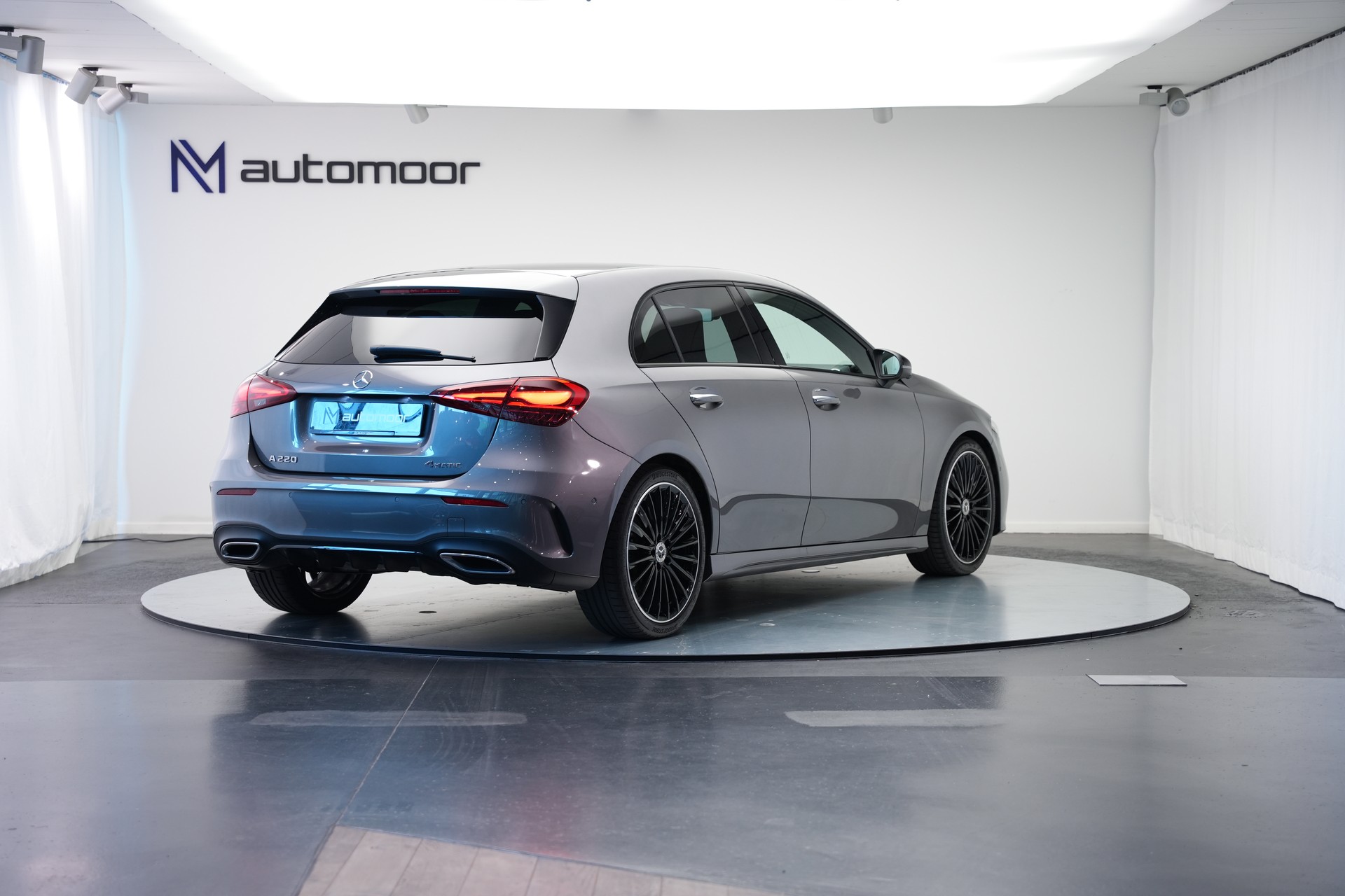MERCEDES-BENZ A 220 4Matic 8G-DCT *CH-Fahrzeug*-image-4
