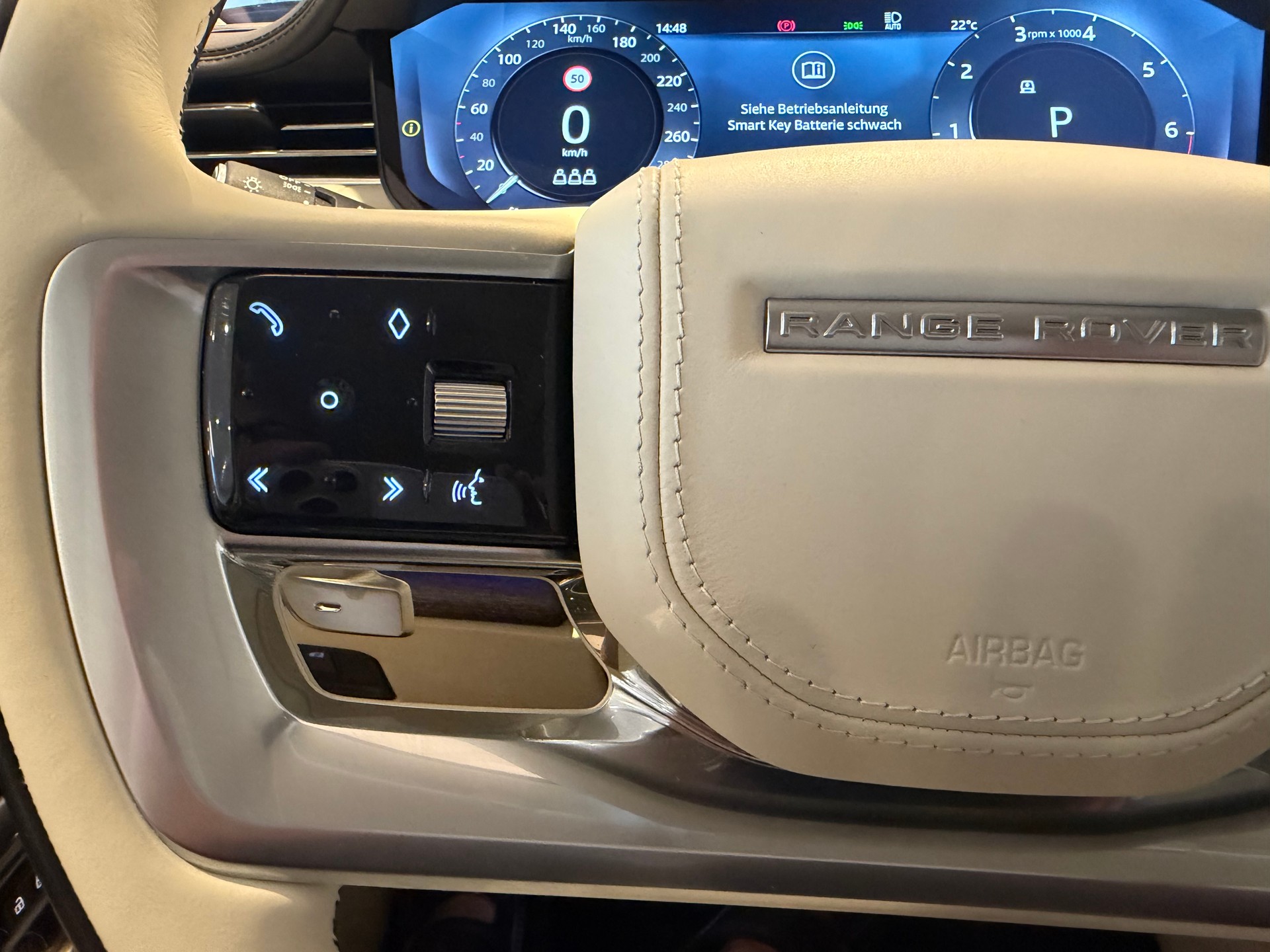 LAND ROVER Range Rover 4.4 V8 Autobiography-image-20