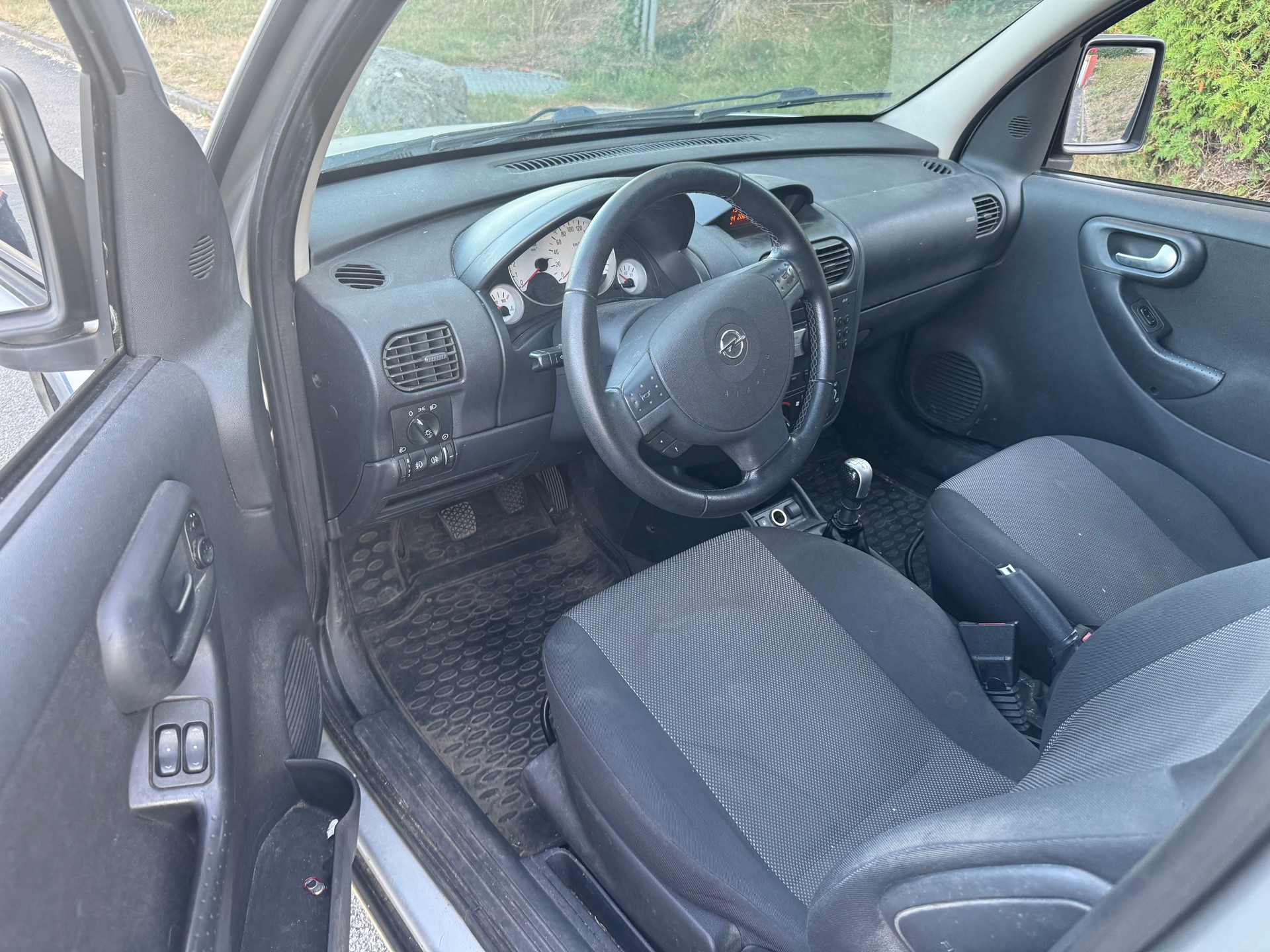 OPEL Combo 1.6 CNG Enjoy-image-10