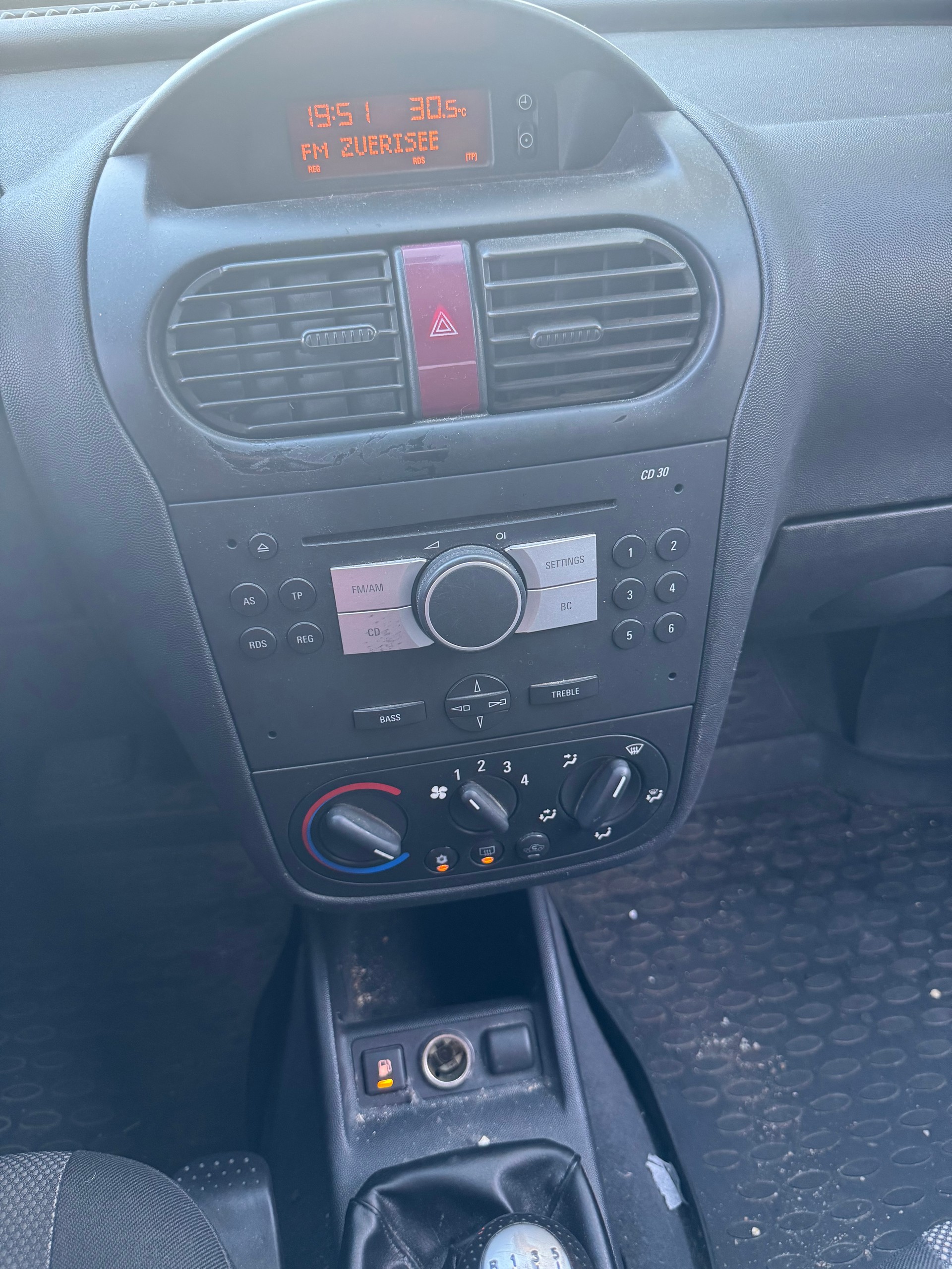 OPEL Combo 1.6 CNG Enjoy-image-11