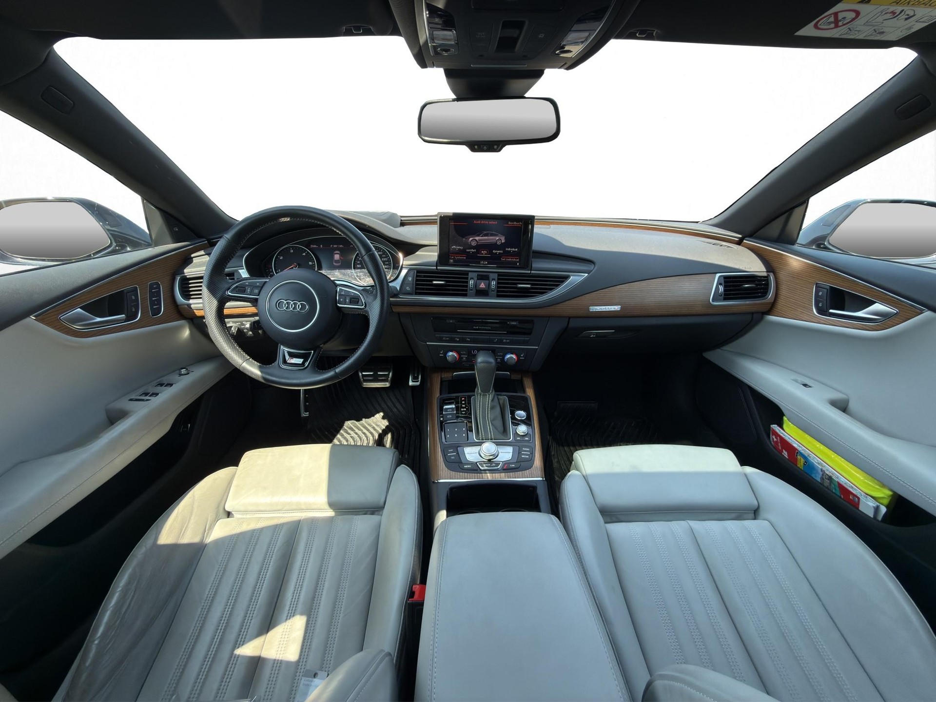 AUDI A7 S-Line quattro-image-13