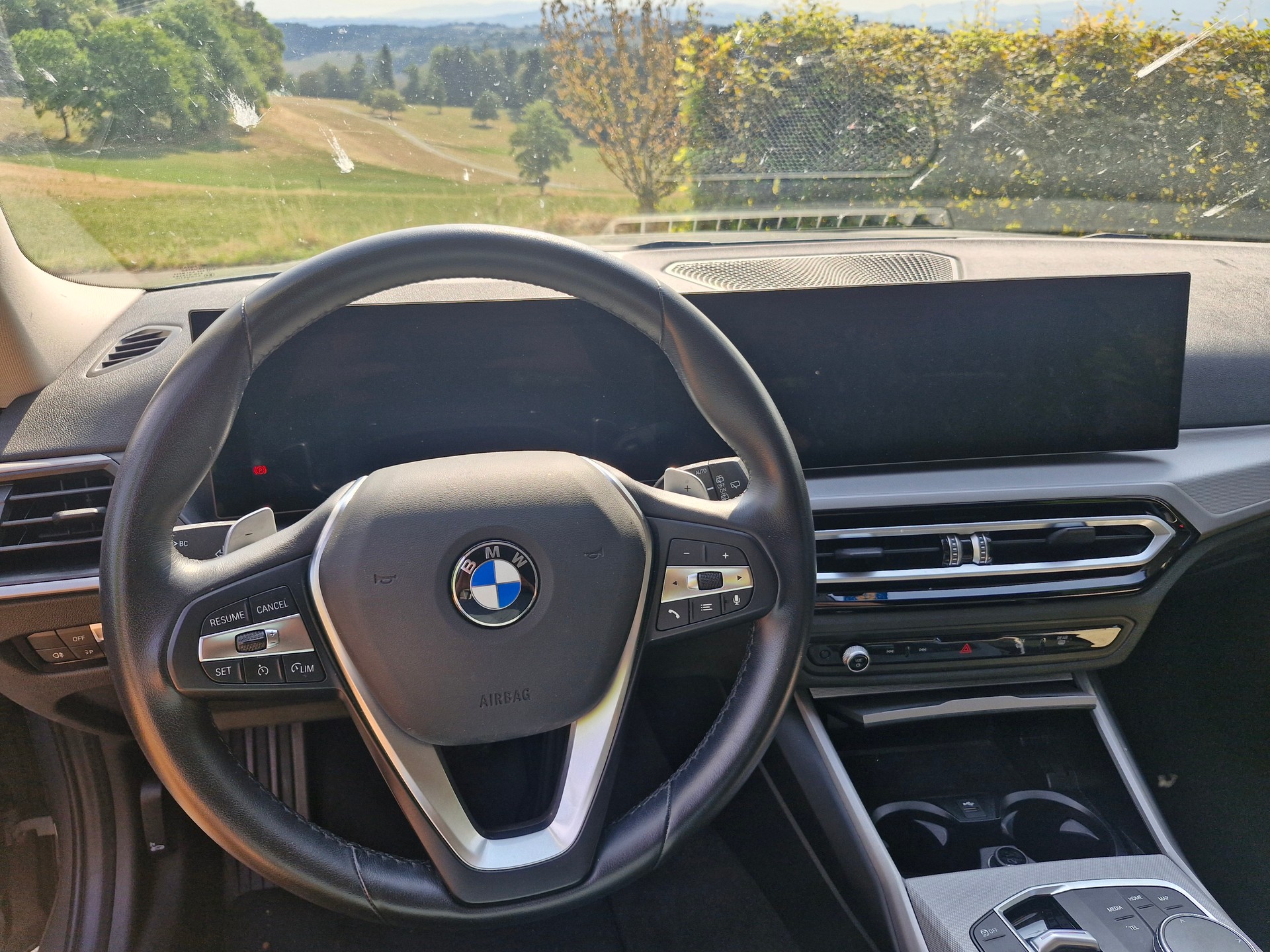 BMW BMW 320d xDrive-image-5