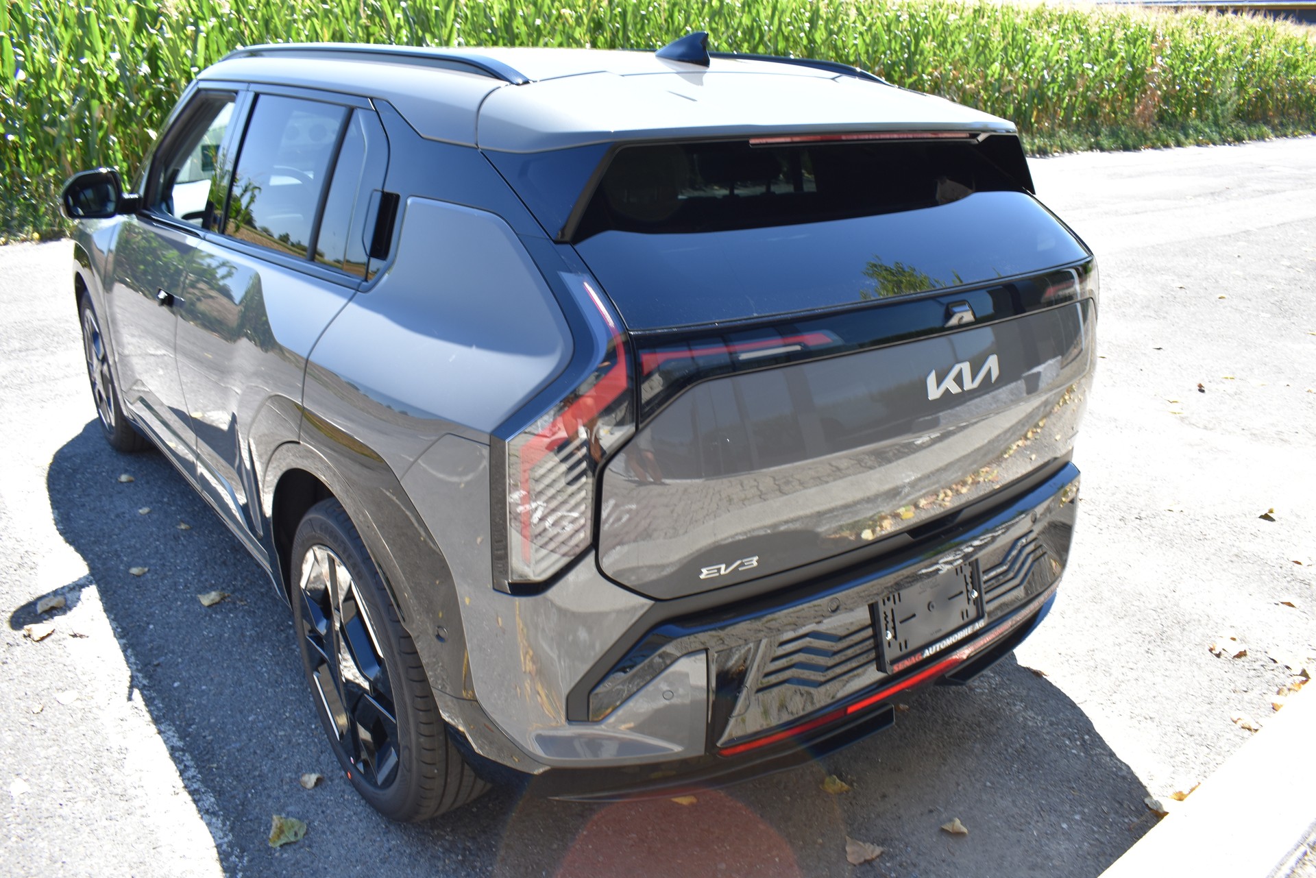 KIA EV3 81,4 kWh GT Line 4x4-image-8