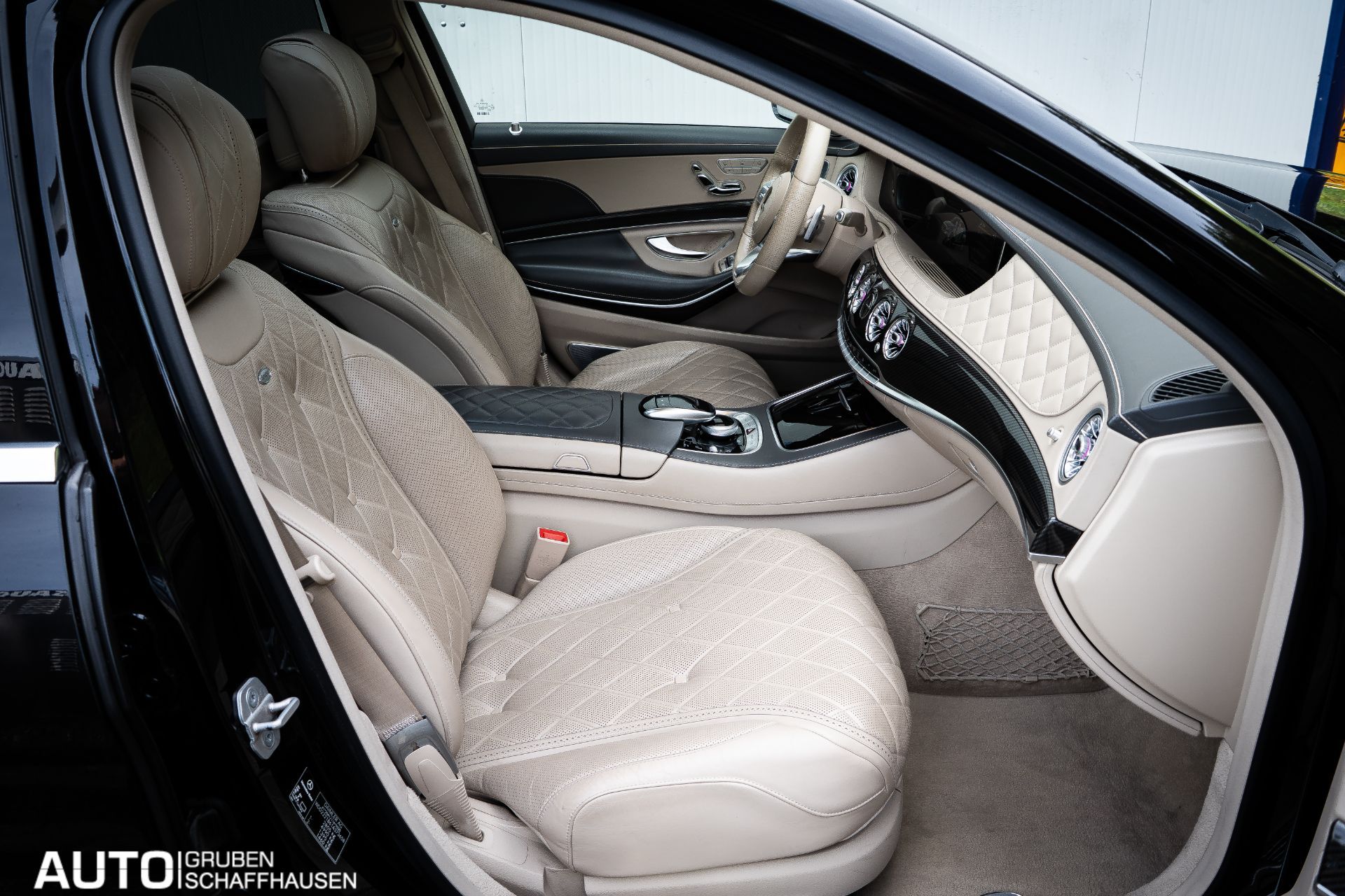 MERCEDES-BENZ S 560 l 4M Designo-image-12