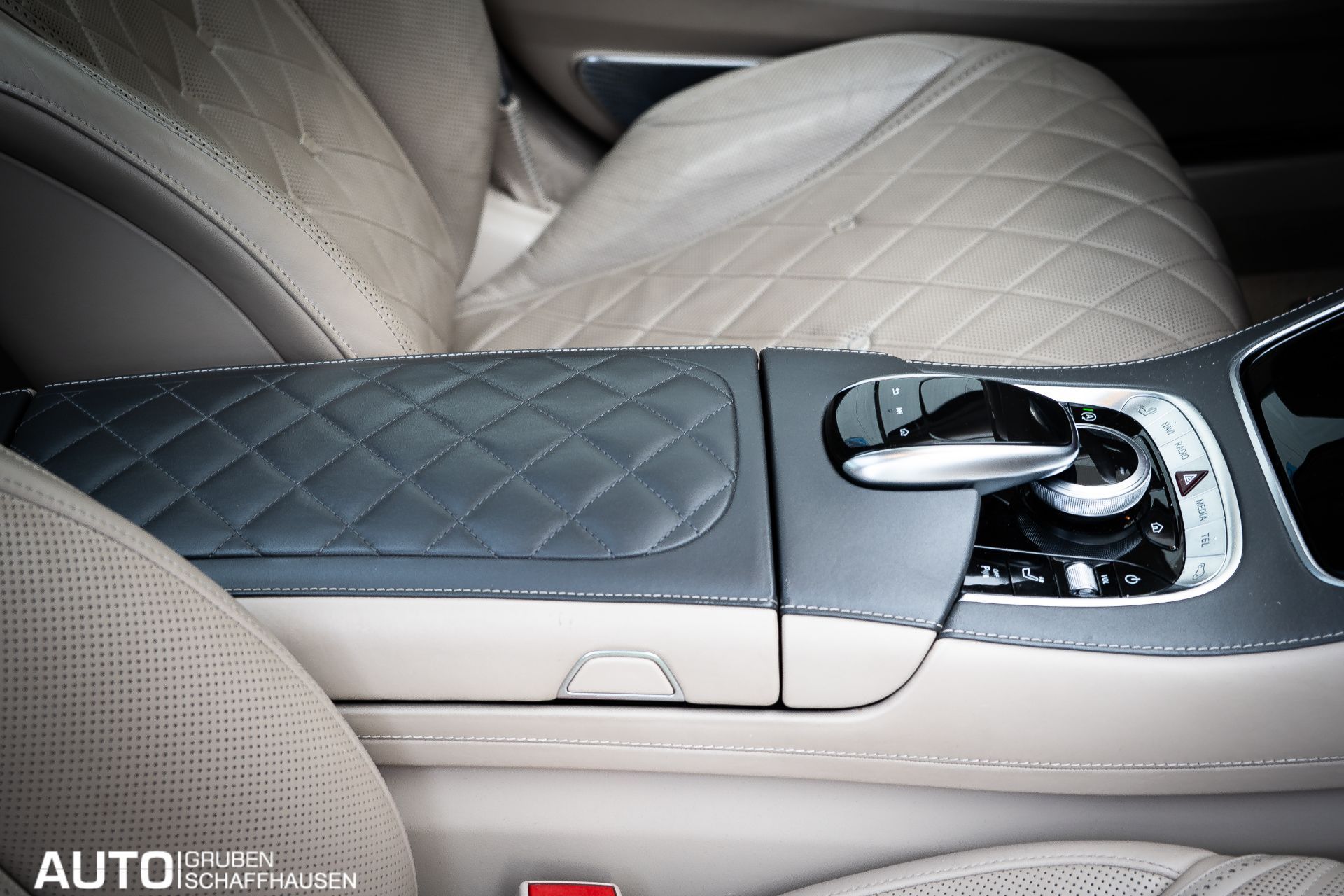 MERCEDES-BENZ S 560 l 4M Designo-image-16