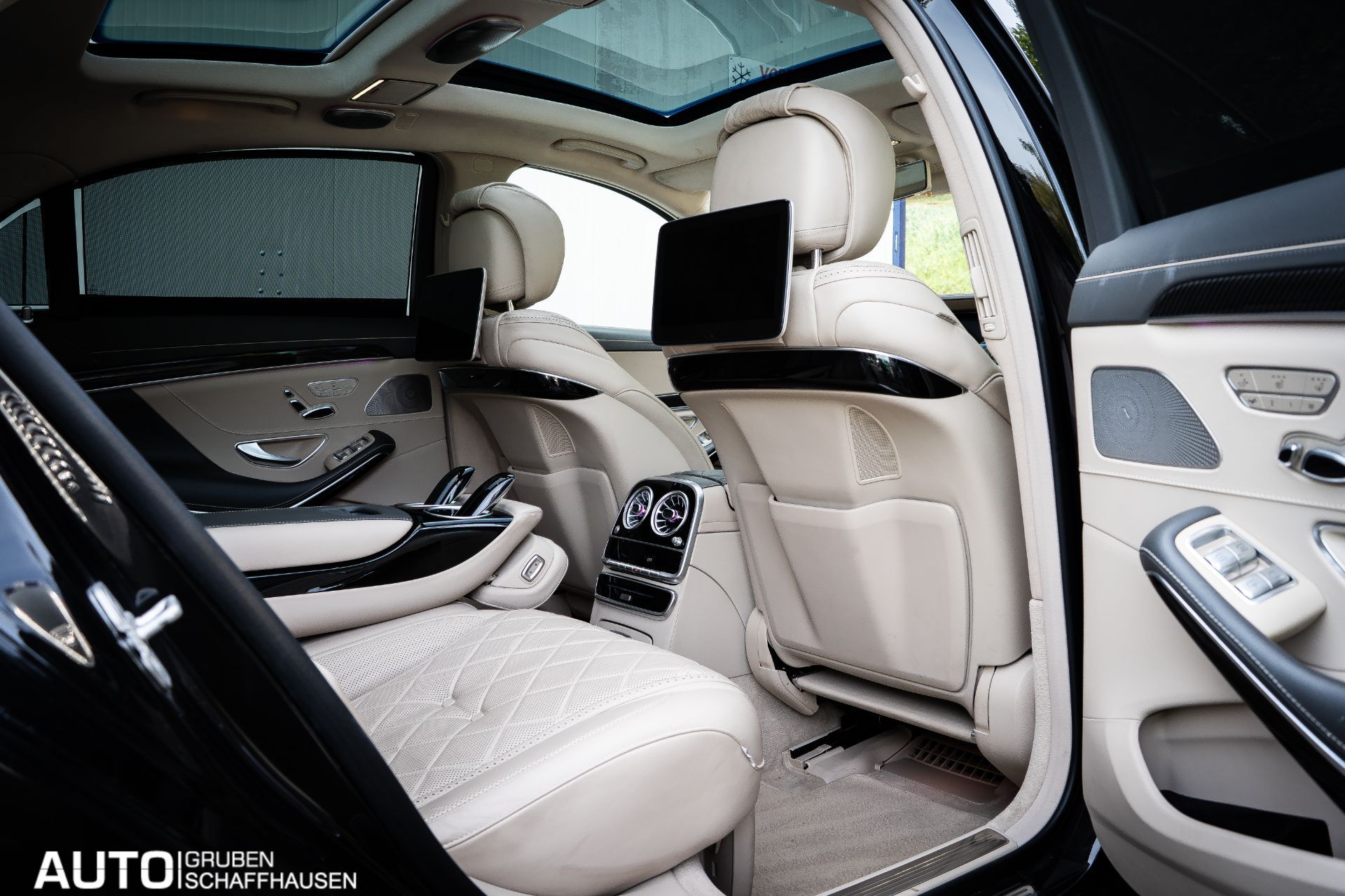 MERCEDES-BENZ S 560 l 4M Designo-image-17