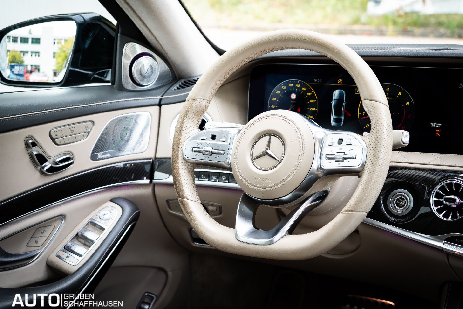MERCEDES-BENZ S 560 l 4M Designo-image-21
