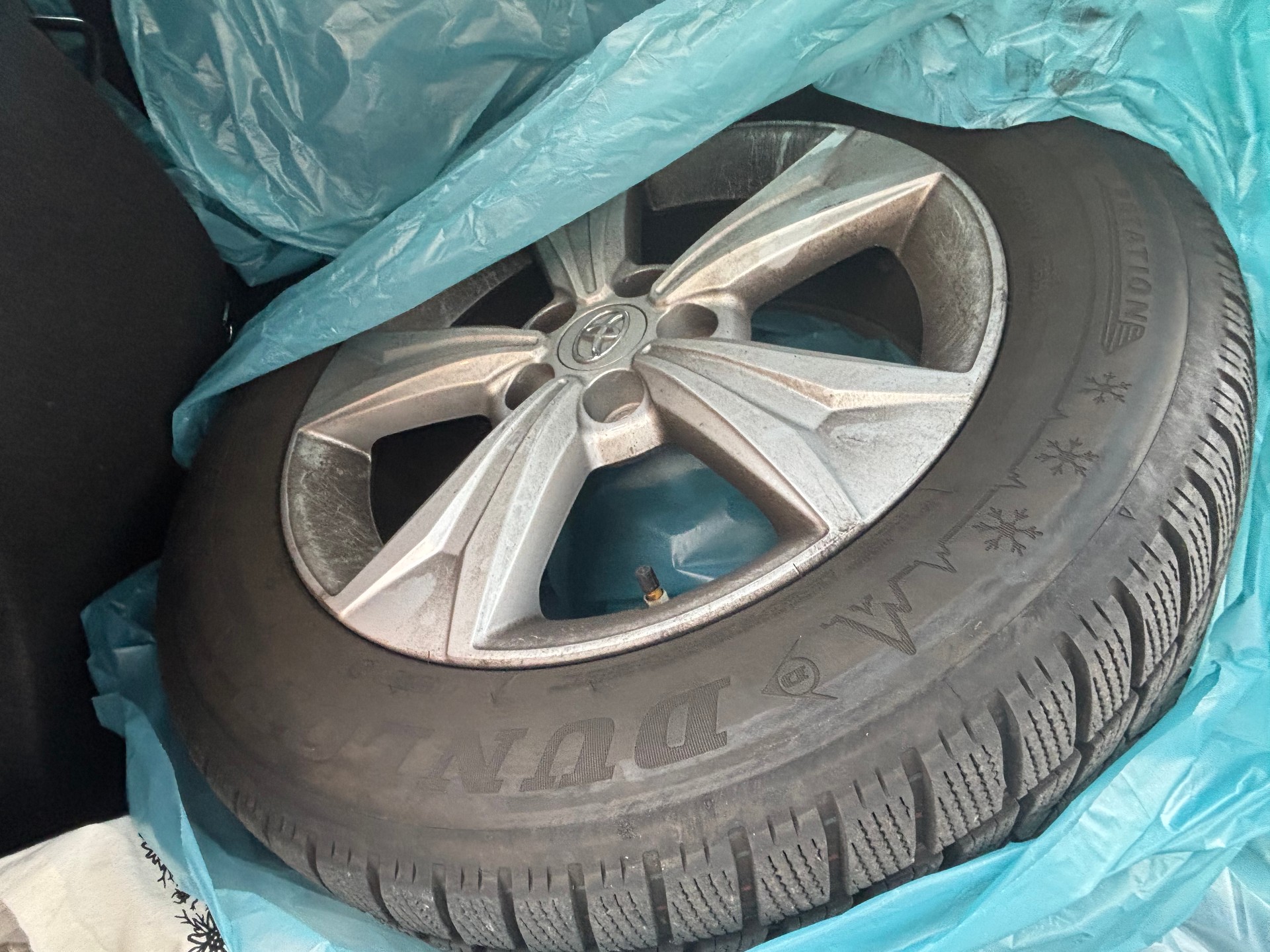 TOYOTA C-HR 1.8 HSD Comfort CVT-image-12