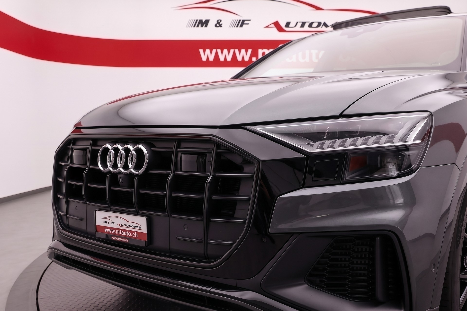 AUDI Q8 3.0 50 TDI Black Edition quattro T-Tronic CH FAHRZEUG Bang & Olufsen Advanced Sound System-image-6