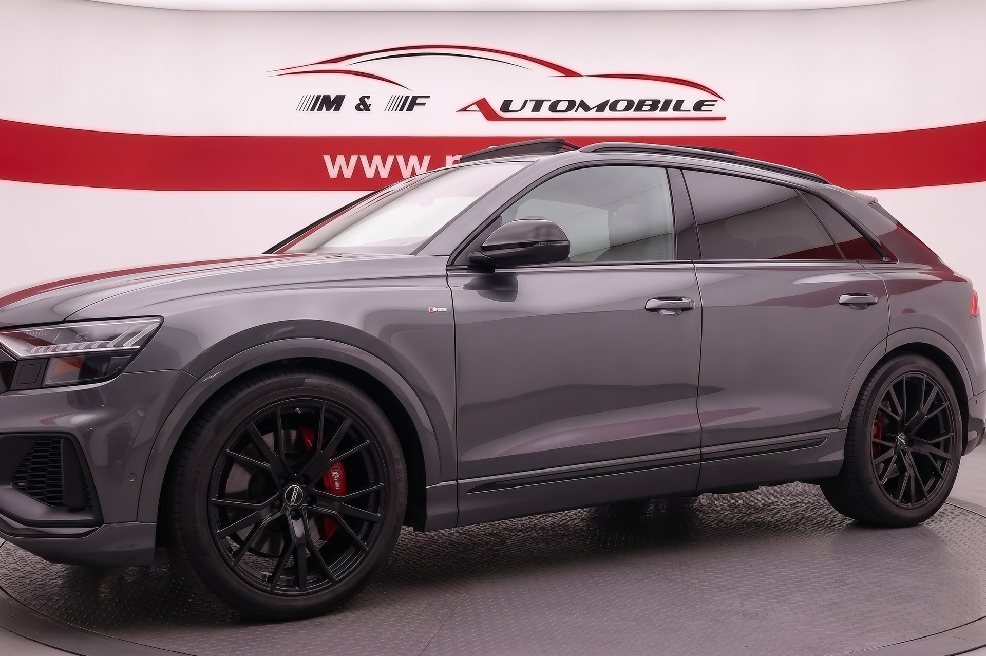 AUDI Q8 3.0 50 TDI Black Edition quattro T-Tronic CH FAHRZEUG Bang & Olufsen Advanced Sound System-image-7