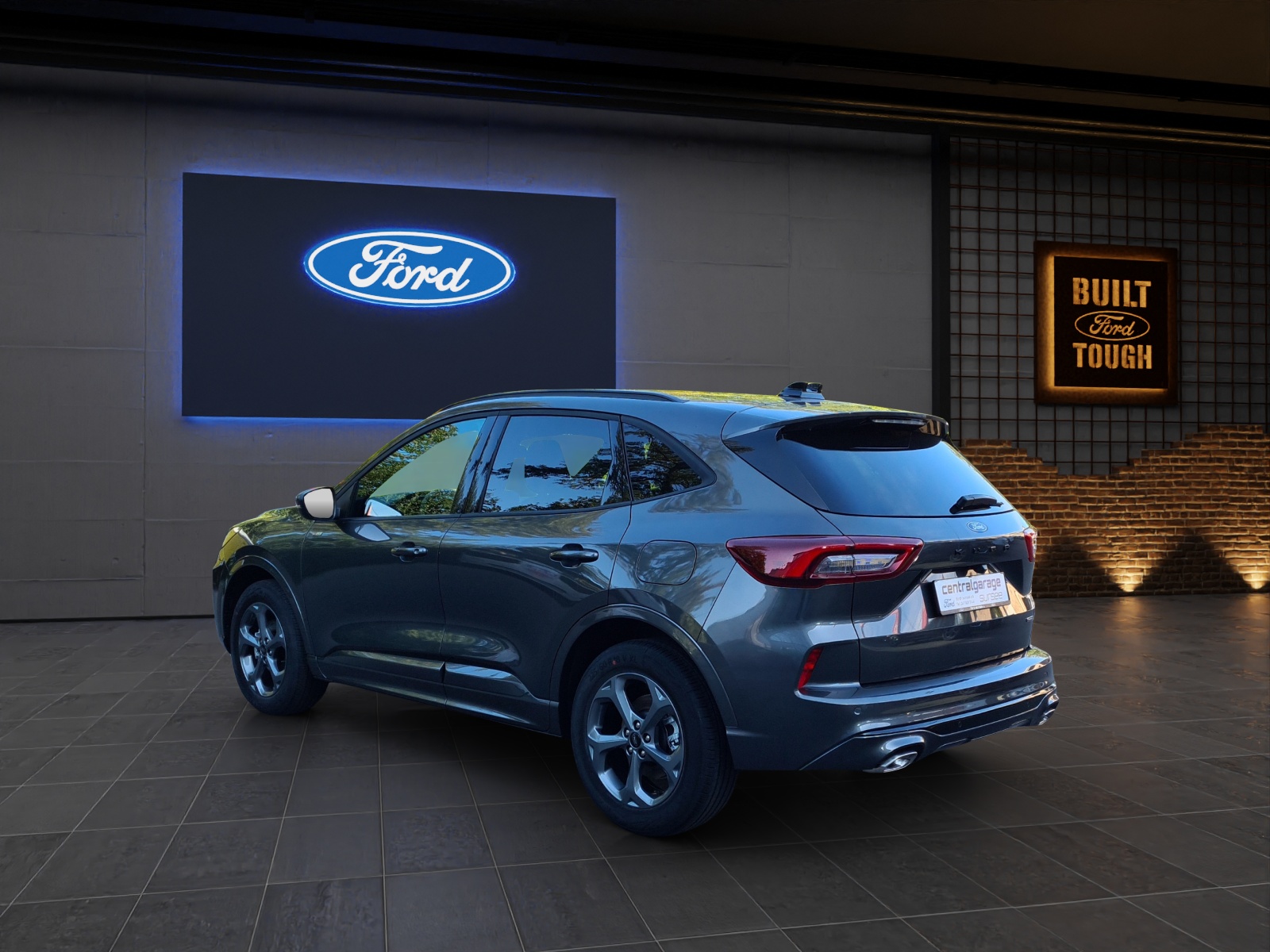 FORD Kuga 2.5i FHEV FULL-HYBRID 183 PS ST-Line 4x4 AUTOMAT-image-2
