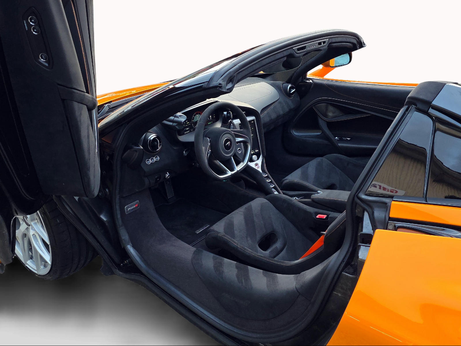 McLAREN 750s Spider-image-10