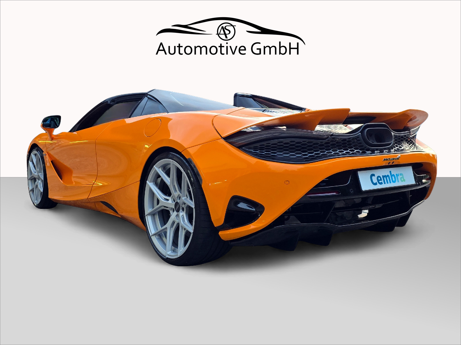 McLAREN 750s Spider-showroom-element-3