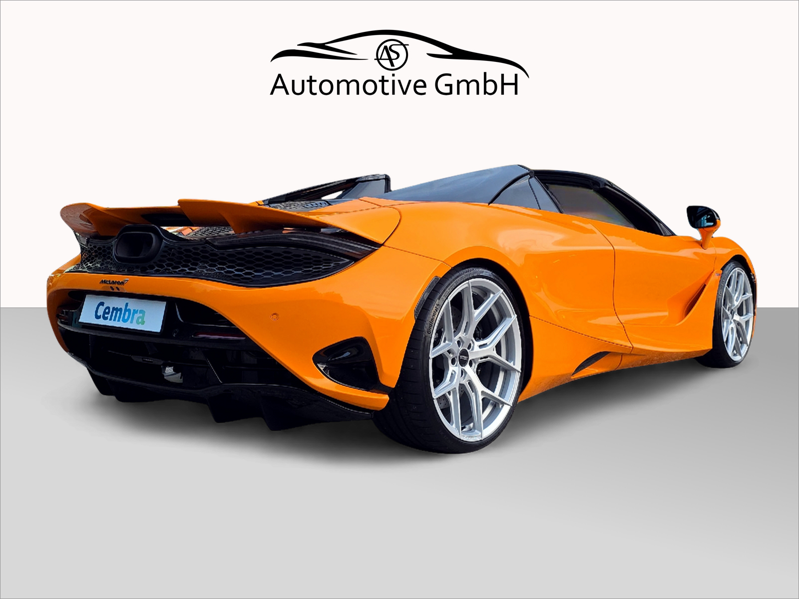 McLAREN 750s Spider-image-5
