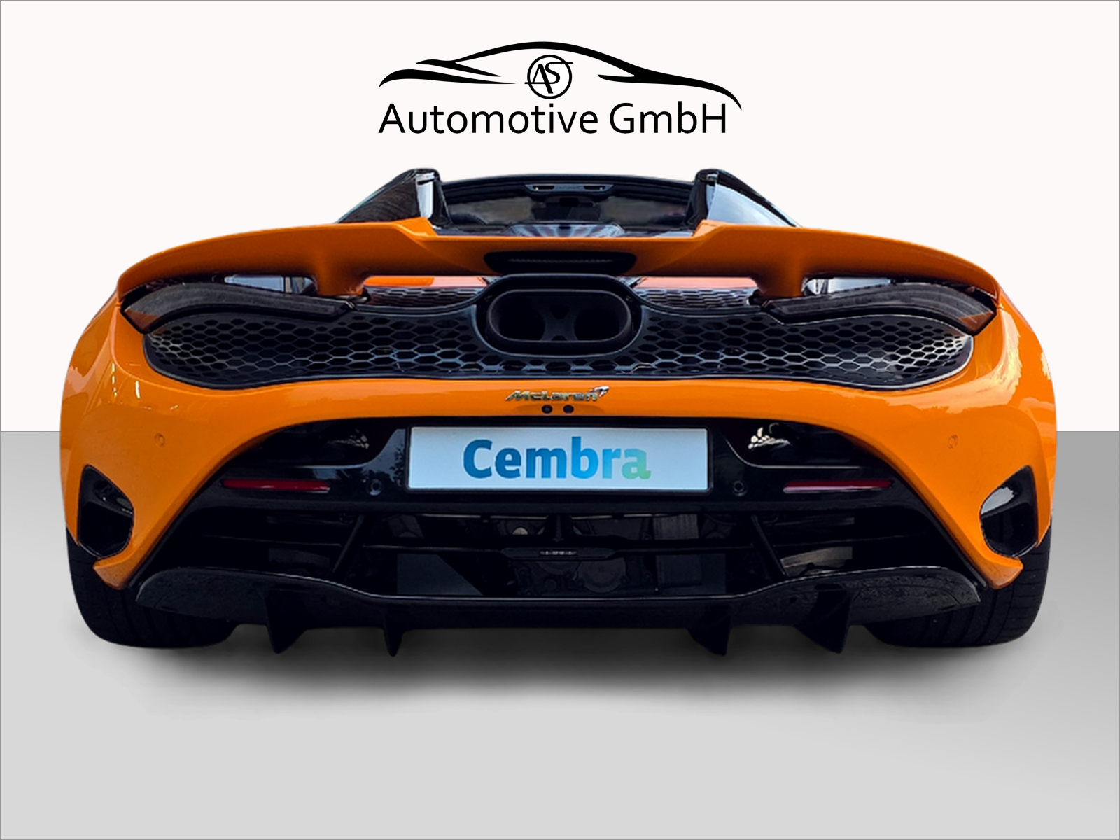McLAREN 750s Spider-image-4