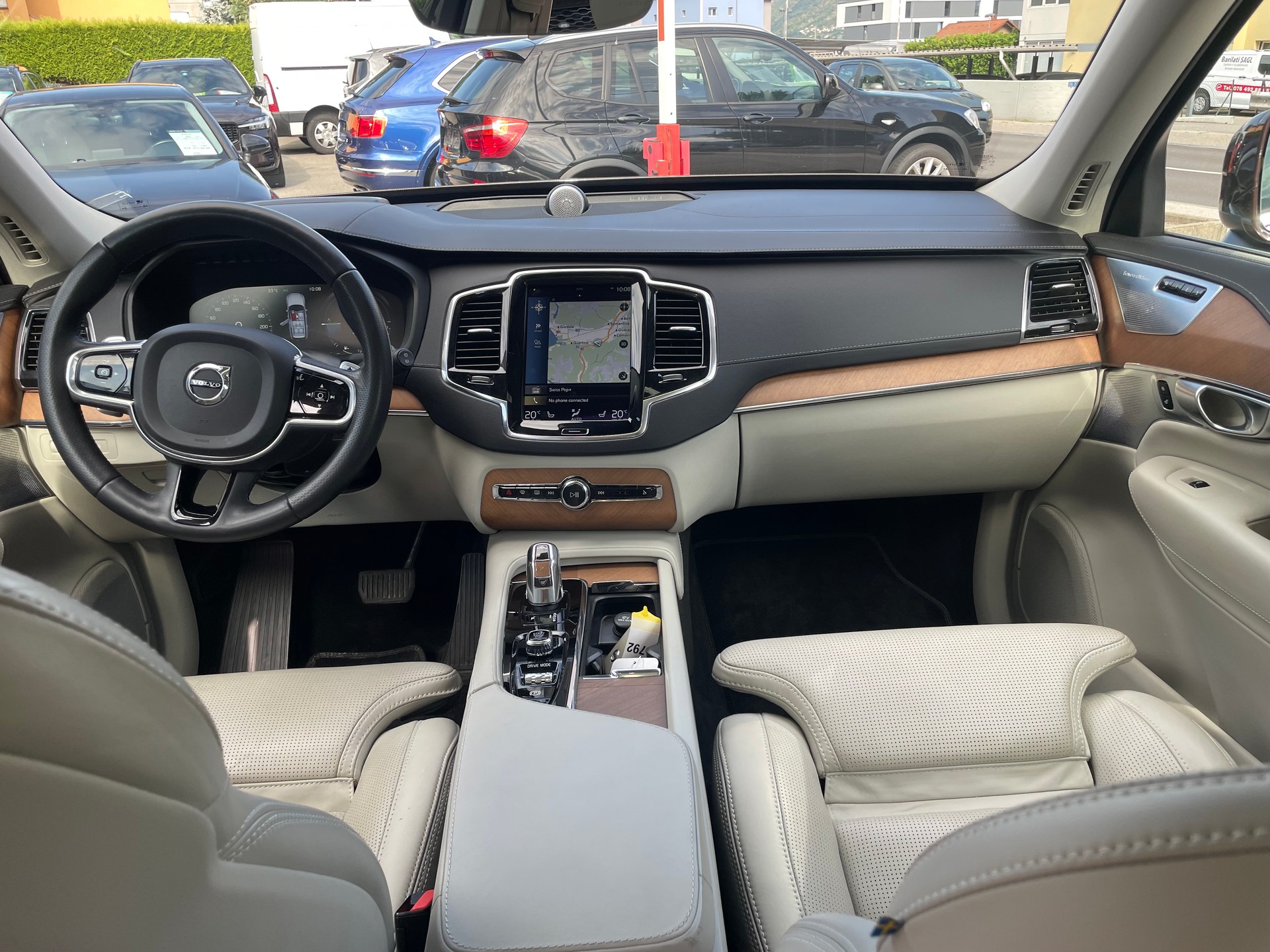 VOLVO XC90 T8 AWD Inscription Geartronic-image-7