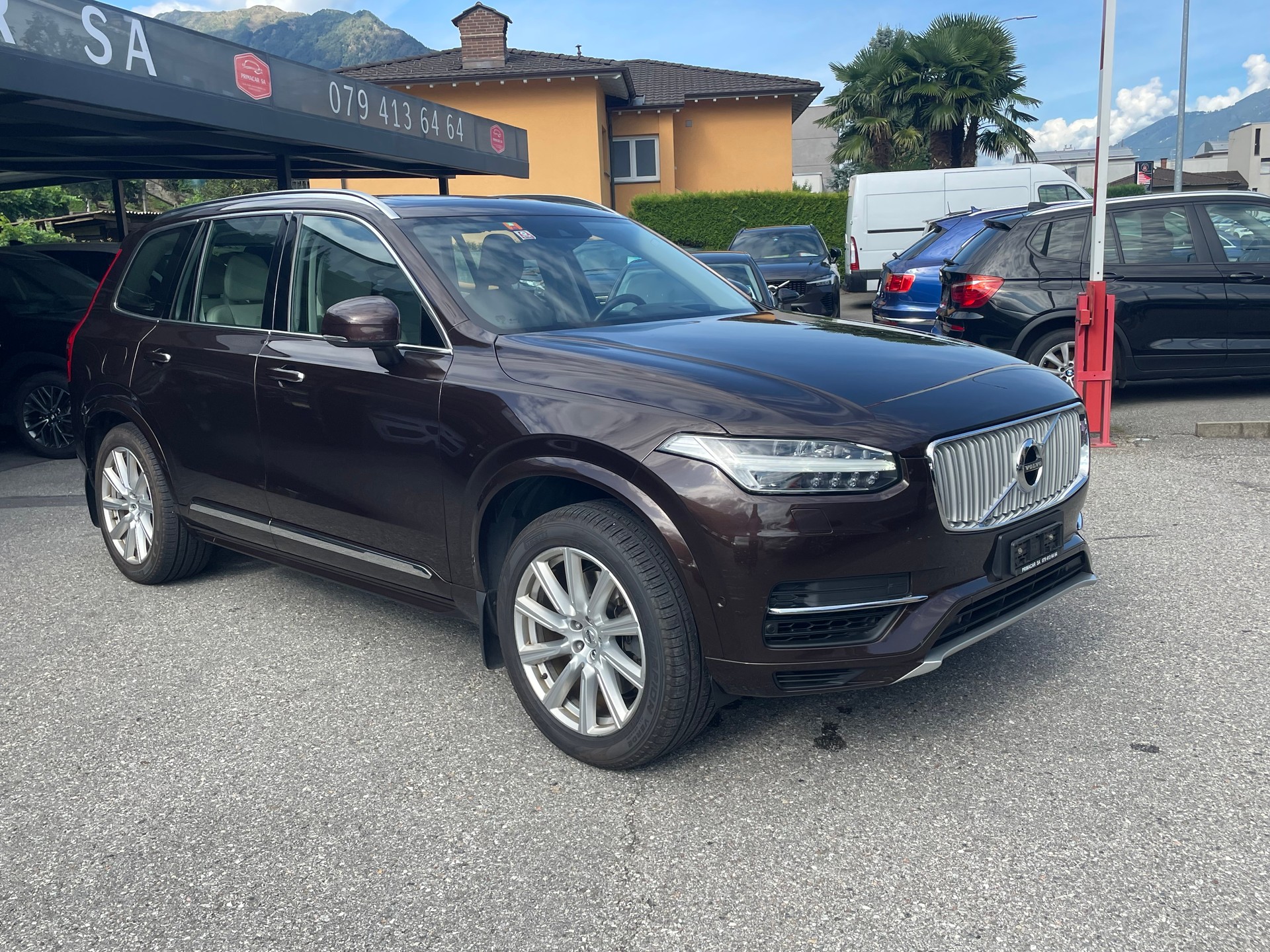 VOLVO XC90 T8 AWD Inscription Geartronic-image-15