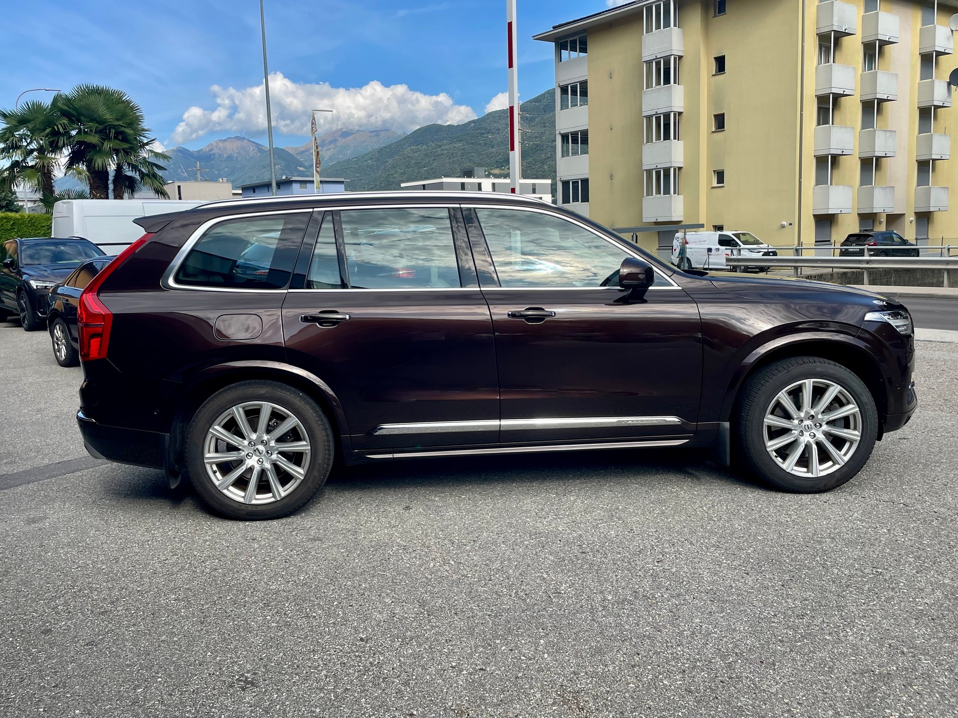 VOLVO XC90 T8 AWD Inscription Geartronic-image-12