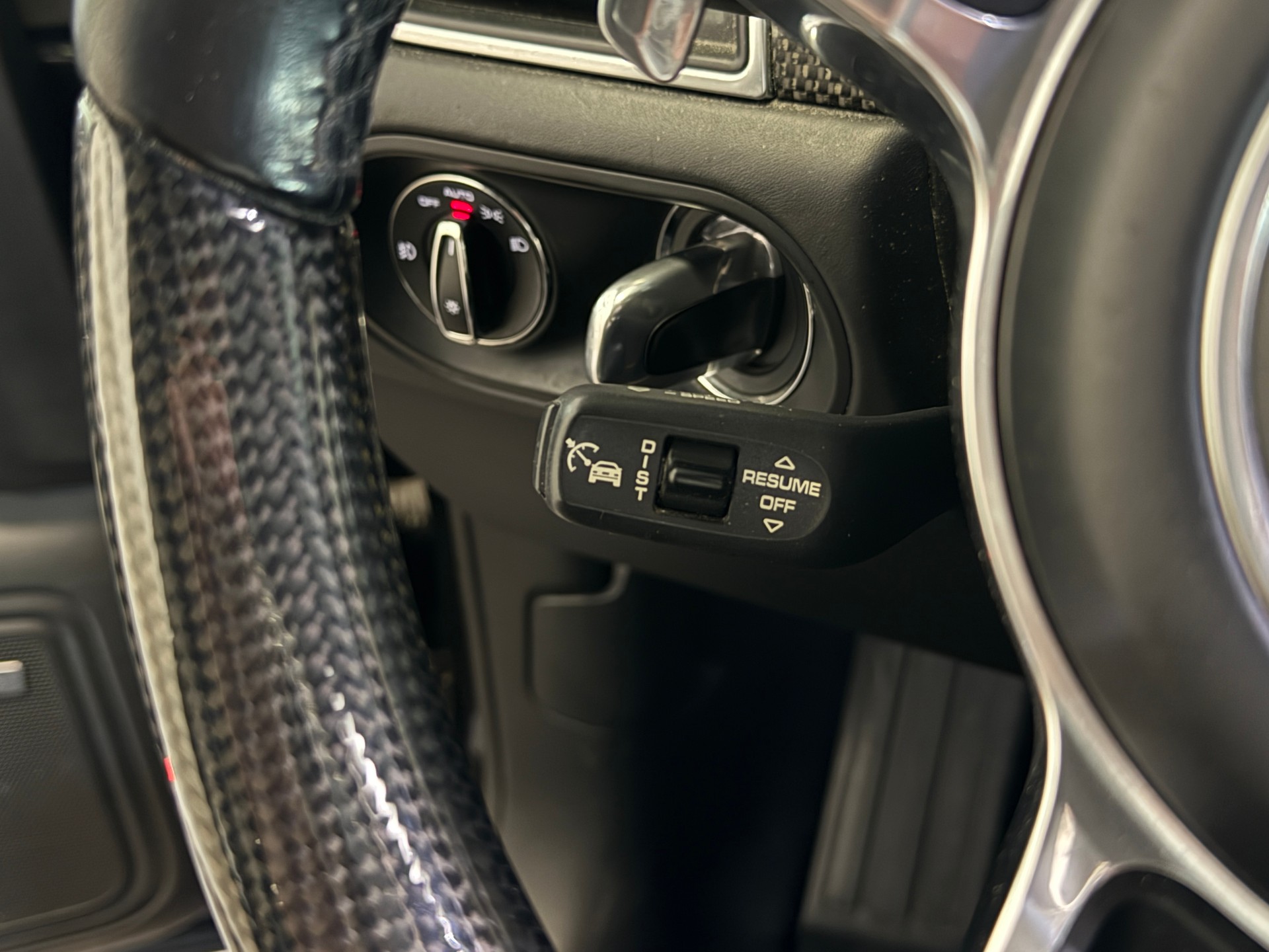 PORSCHE Macan Turbo Performance PDK-image-8