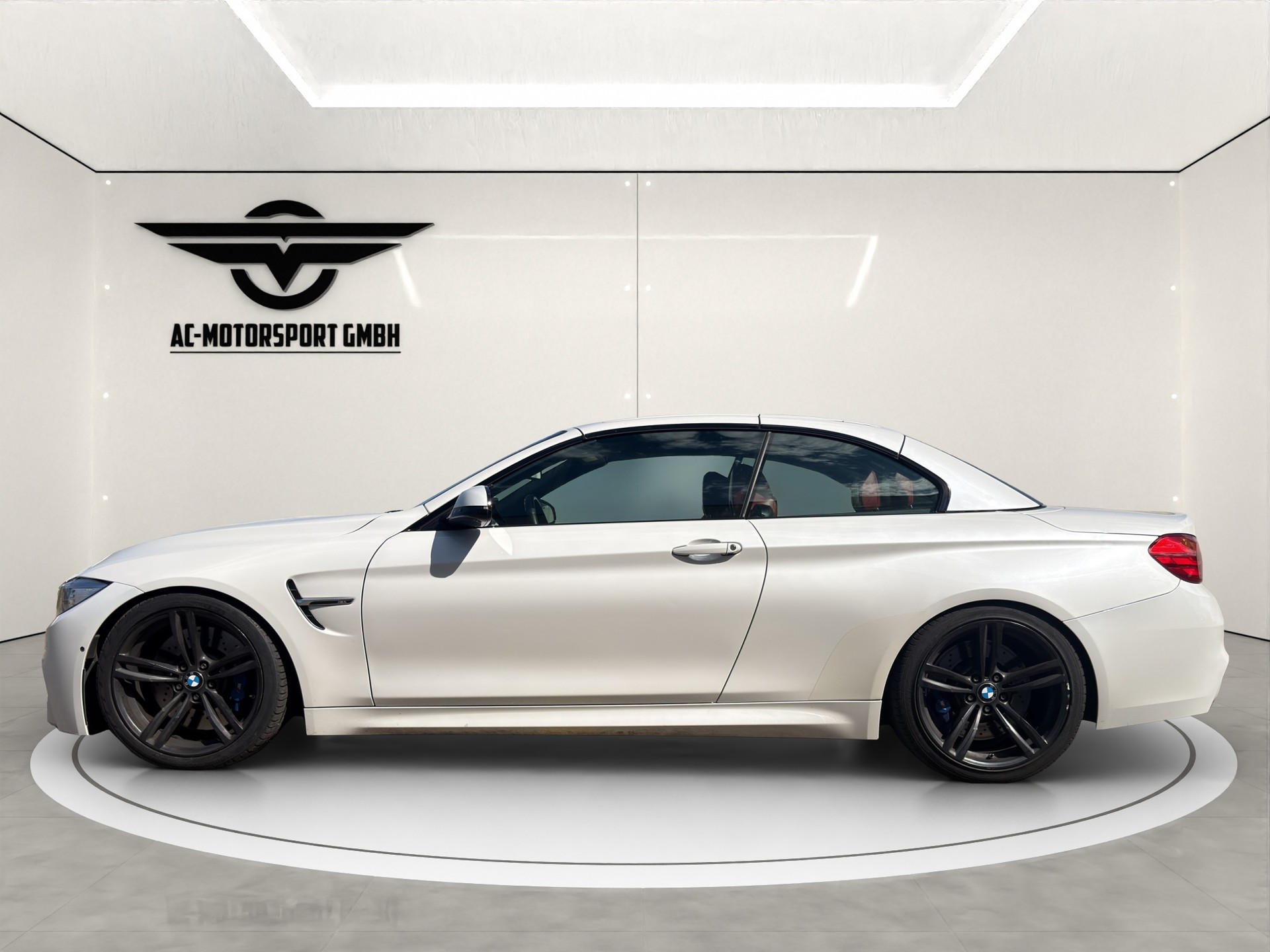 BMW M4 Cabriolet DKG-image-4
