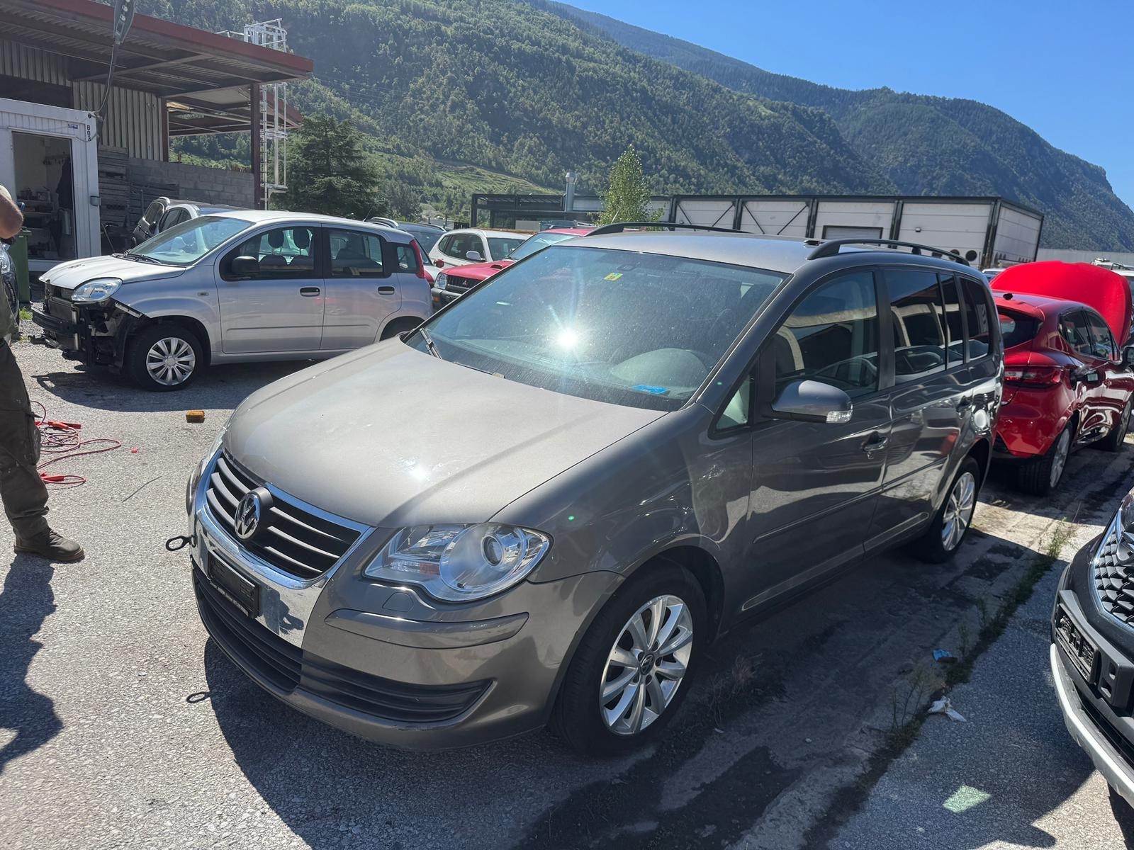 VW Touran 1.4 TSI Trendline-image-1