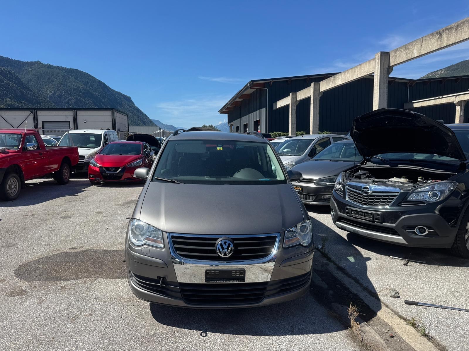 VW Touran 1.4 TSI Trendline-image-2