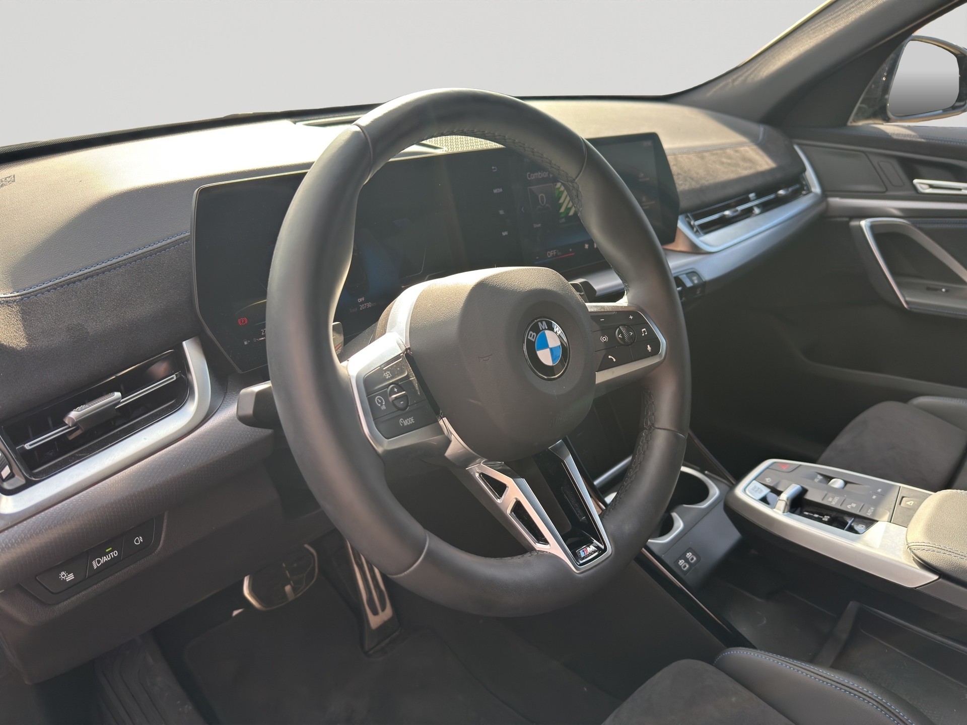 BMW X2 sDrive 20d M Sport Shadow Line-image-6