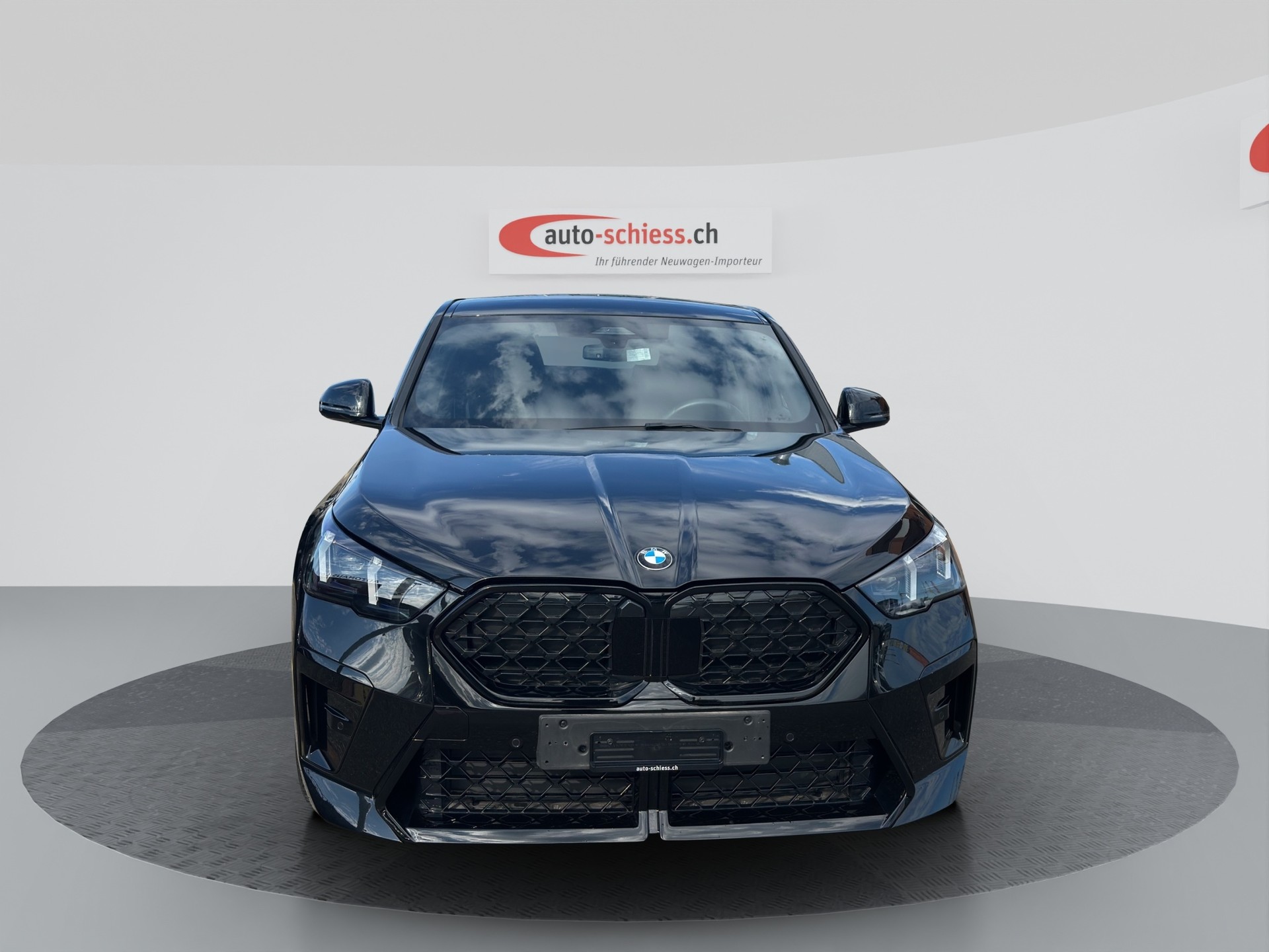 BMW X2 sDrive 20d M Sport Shadow Line-image-1