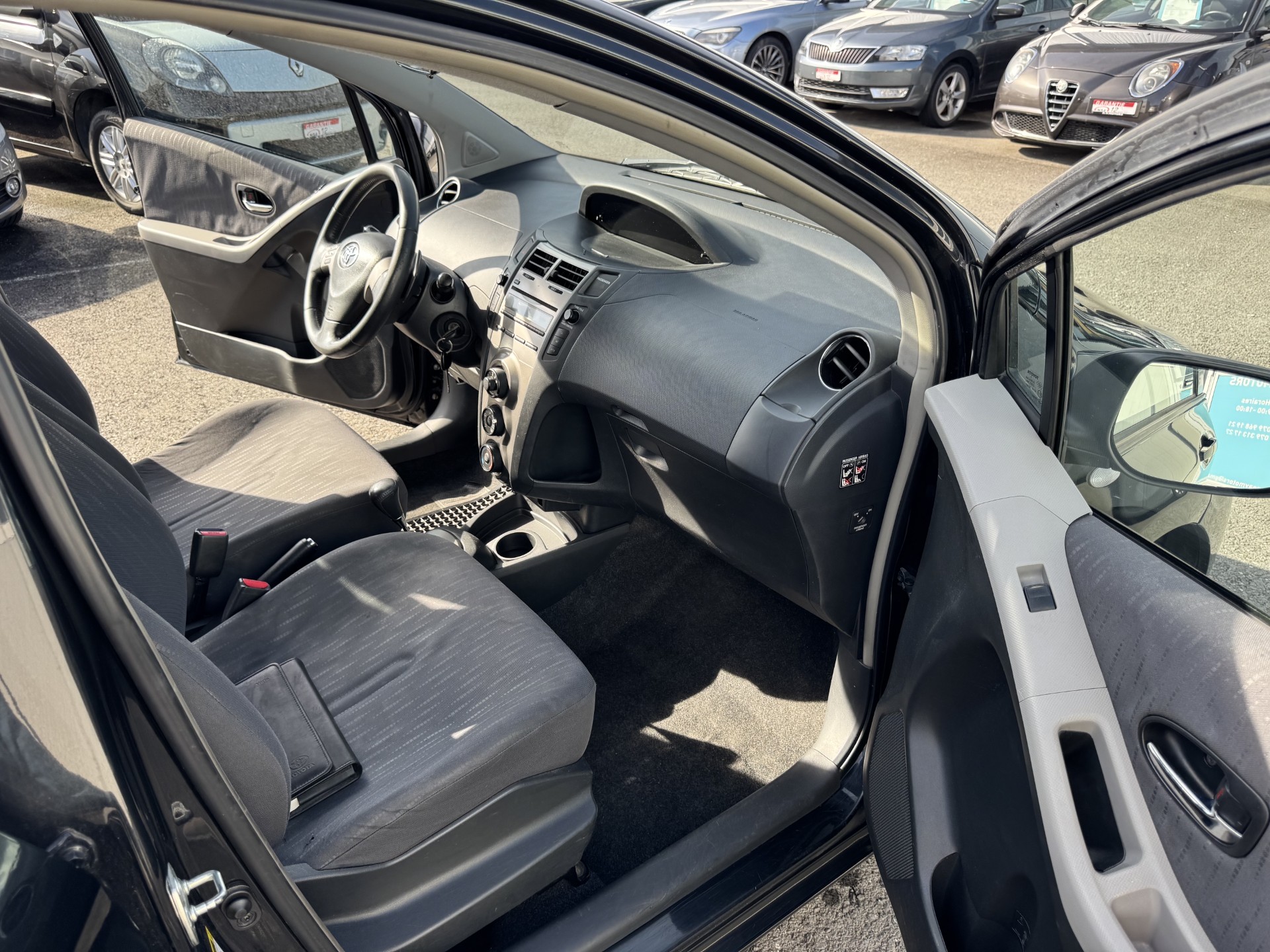 TOYOTA Yaris 1.33 Linea Luna Multimode-image-12
