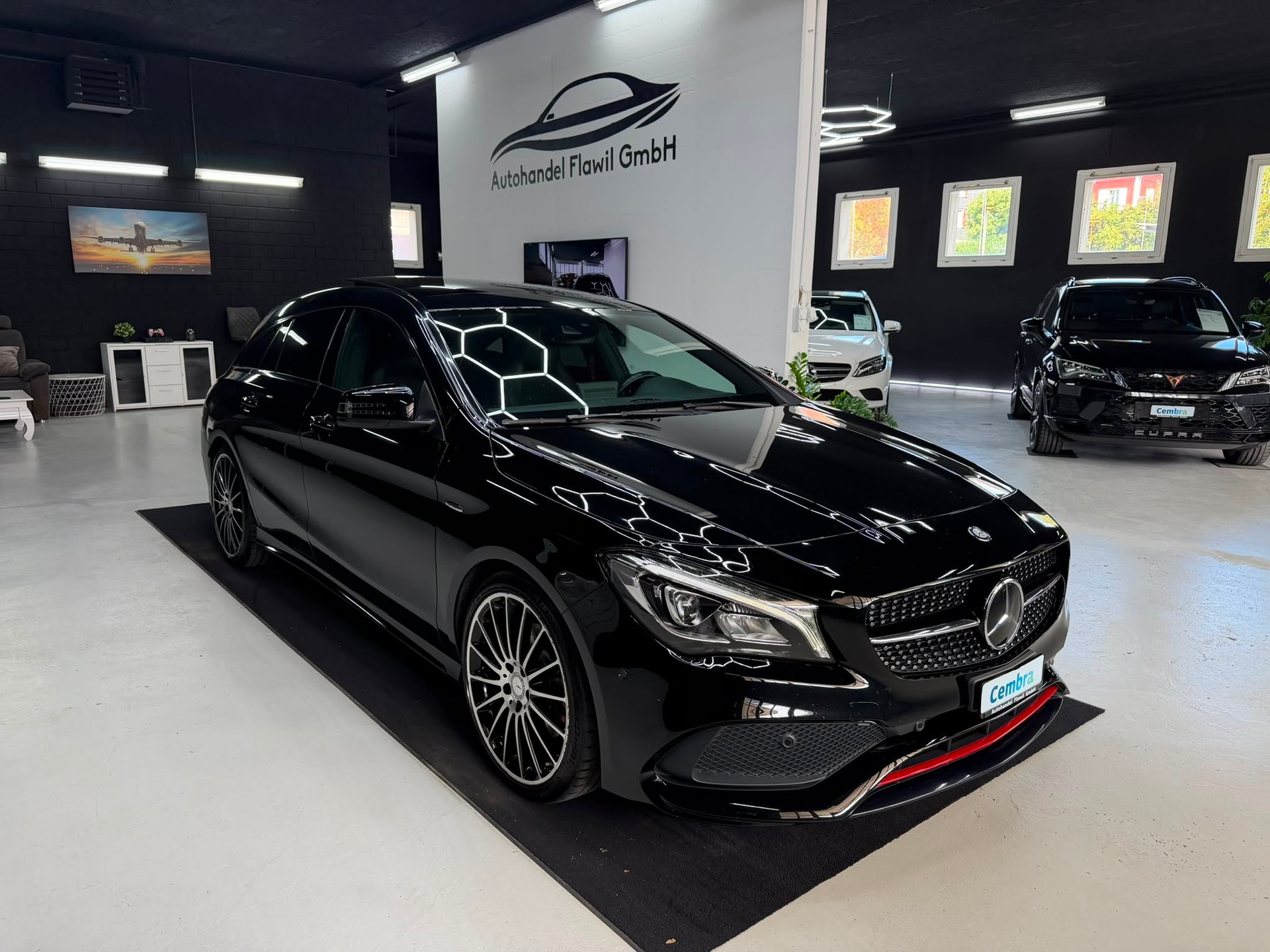 MERCEDES-BENZ CLA Shooting Brake 250 Sport 4Matic 7G-DCT-image-0