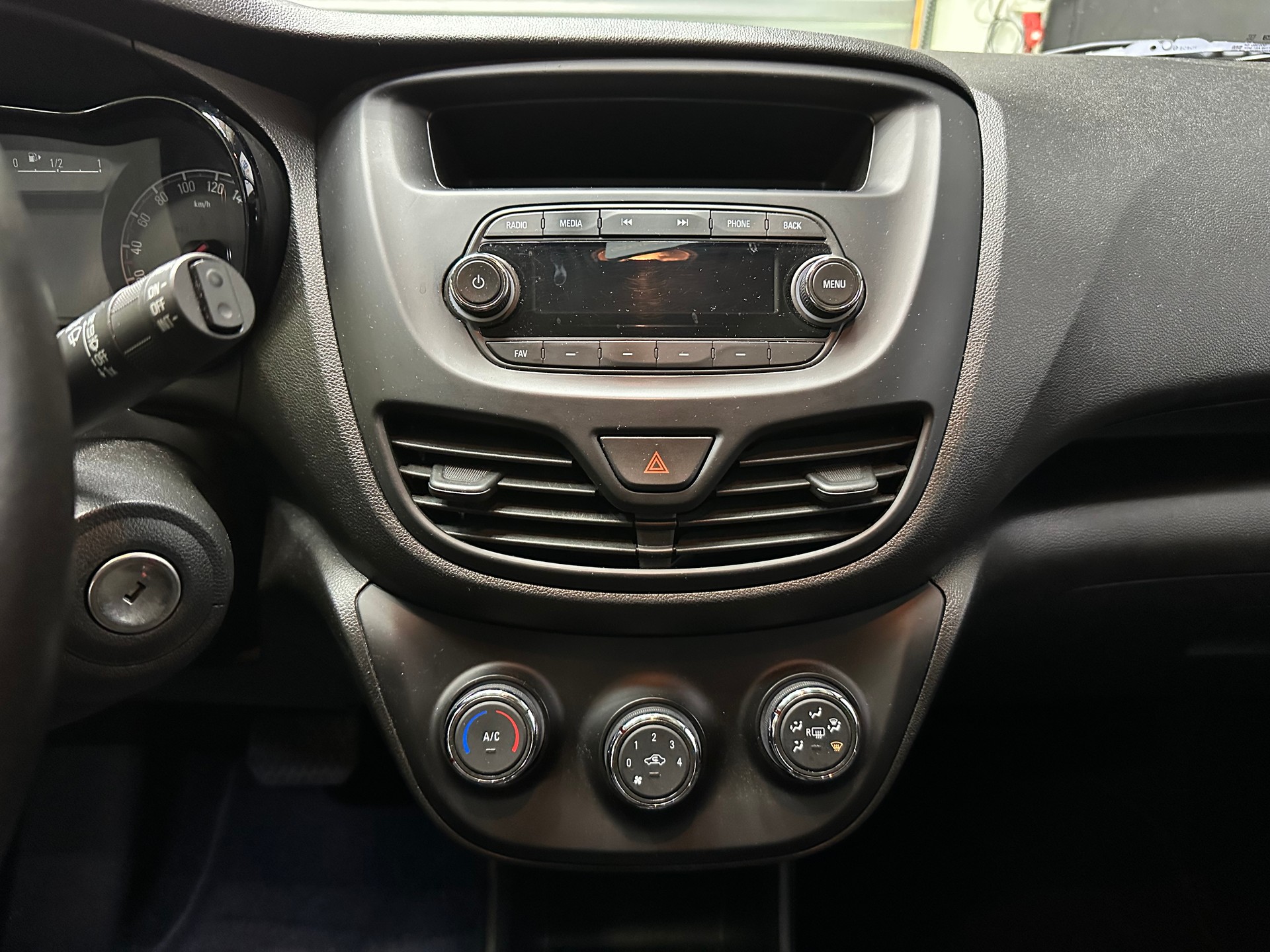 OPEL Karl 1.0 EcoFLEX Excite Easytronic-image-14