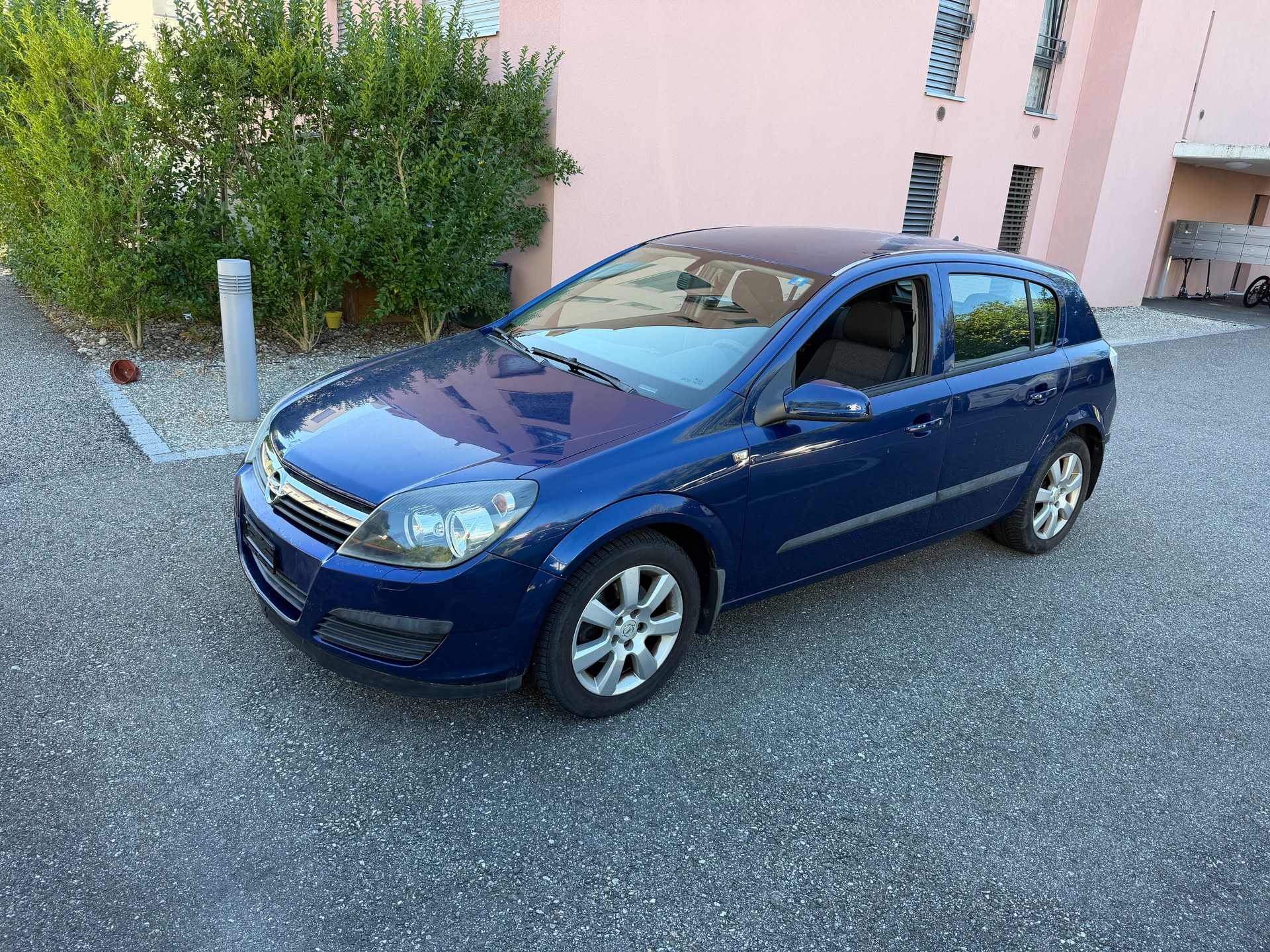 OPEL Astra 1.6i 16V TP Cosmo-image-1