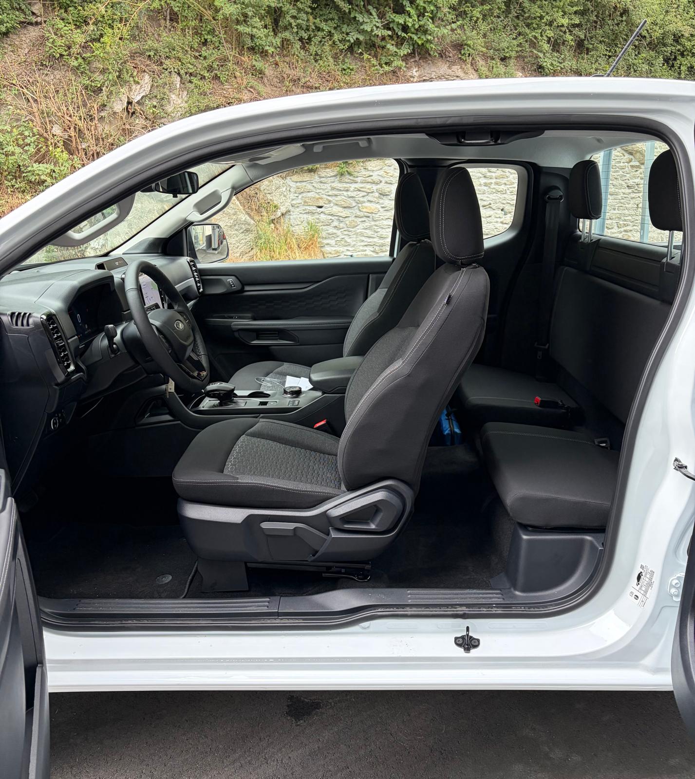FORD Ranger XLT 3.0 V6 e-4WD Automat-image-12